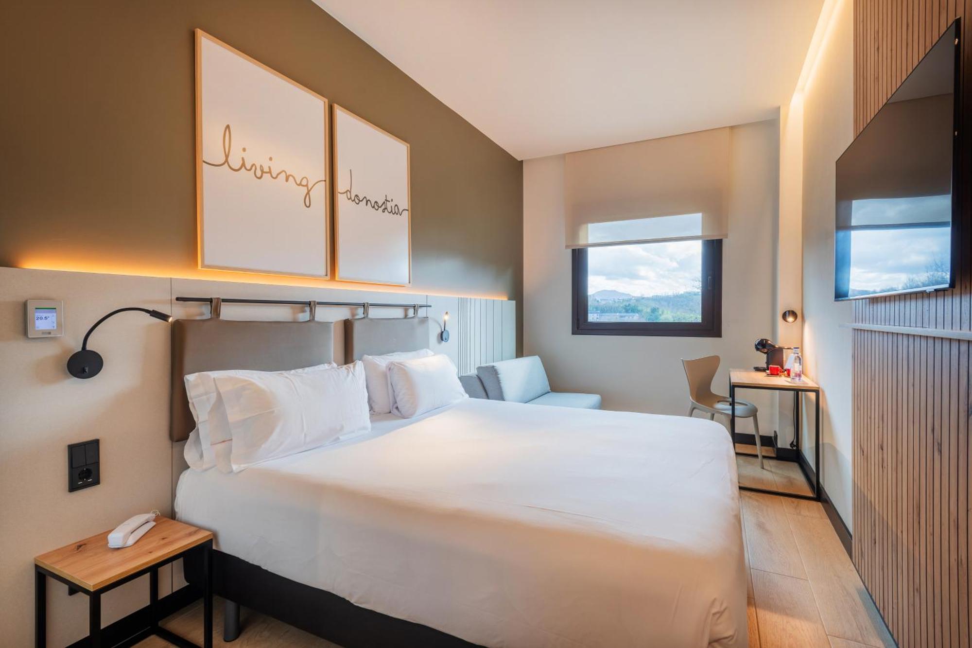 Superior Triple Room,1504354675:JPEG