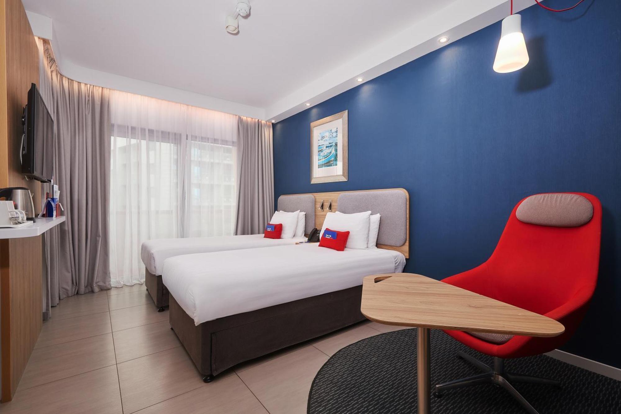 Chambre Lits Jumeaux Standard avec 2 Lits Jumeaux et Balcon