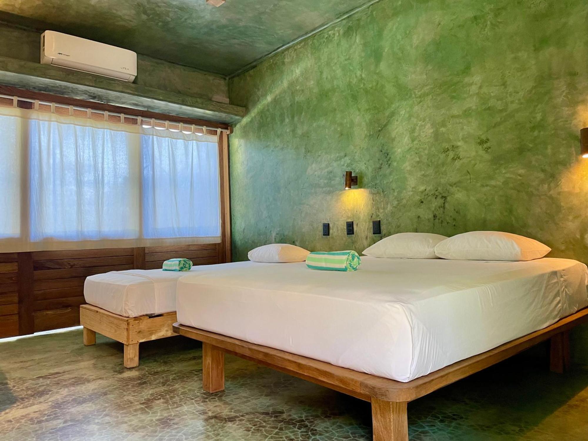 Deluxe Triple Room,1506272647:JPEG