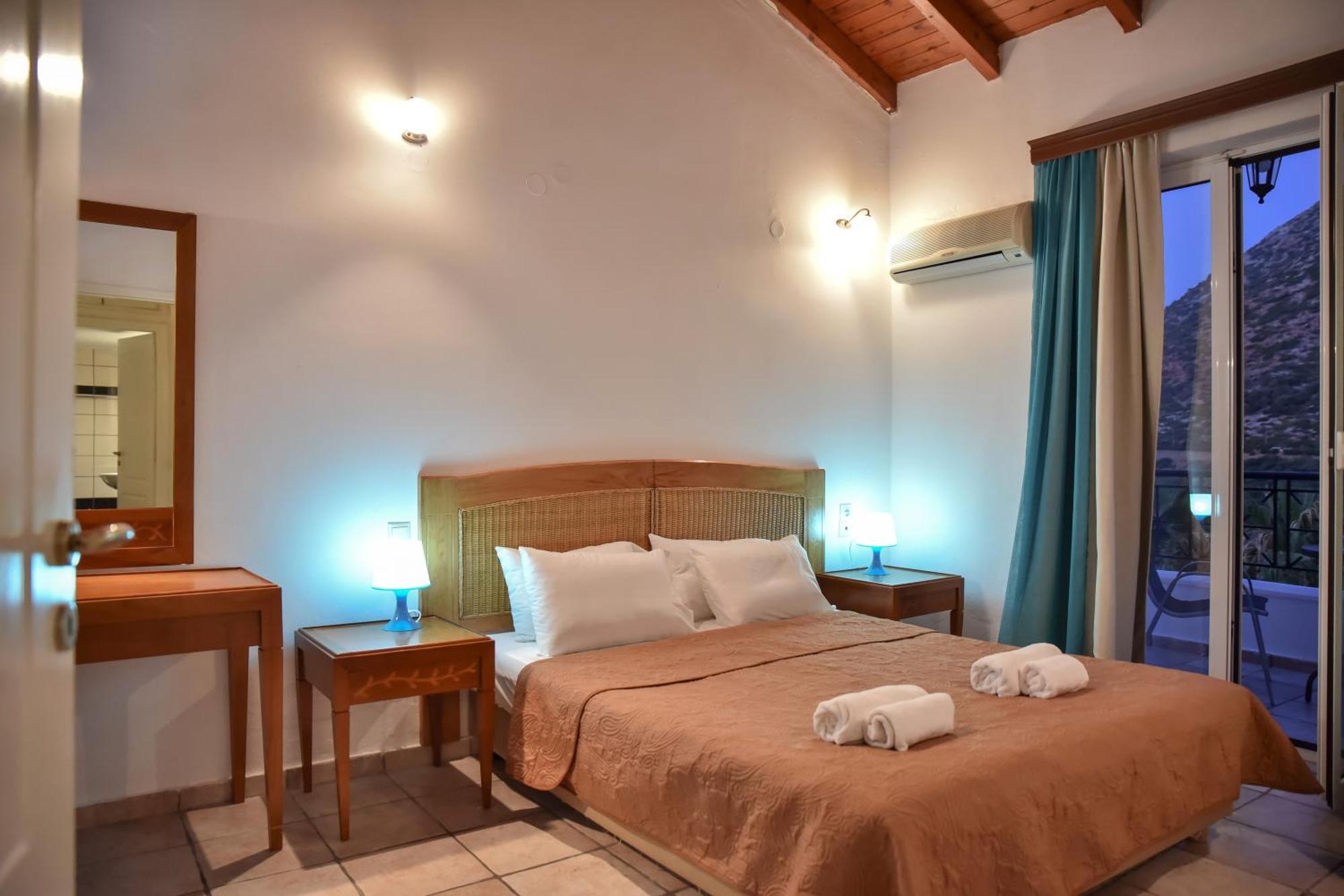 Triple Room Sea View
