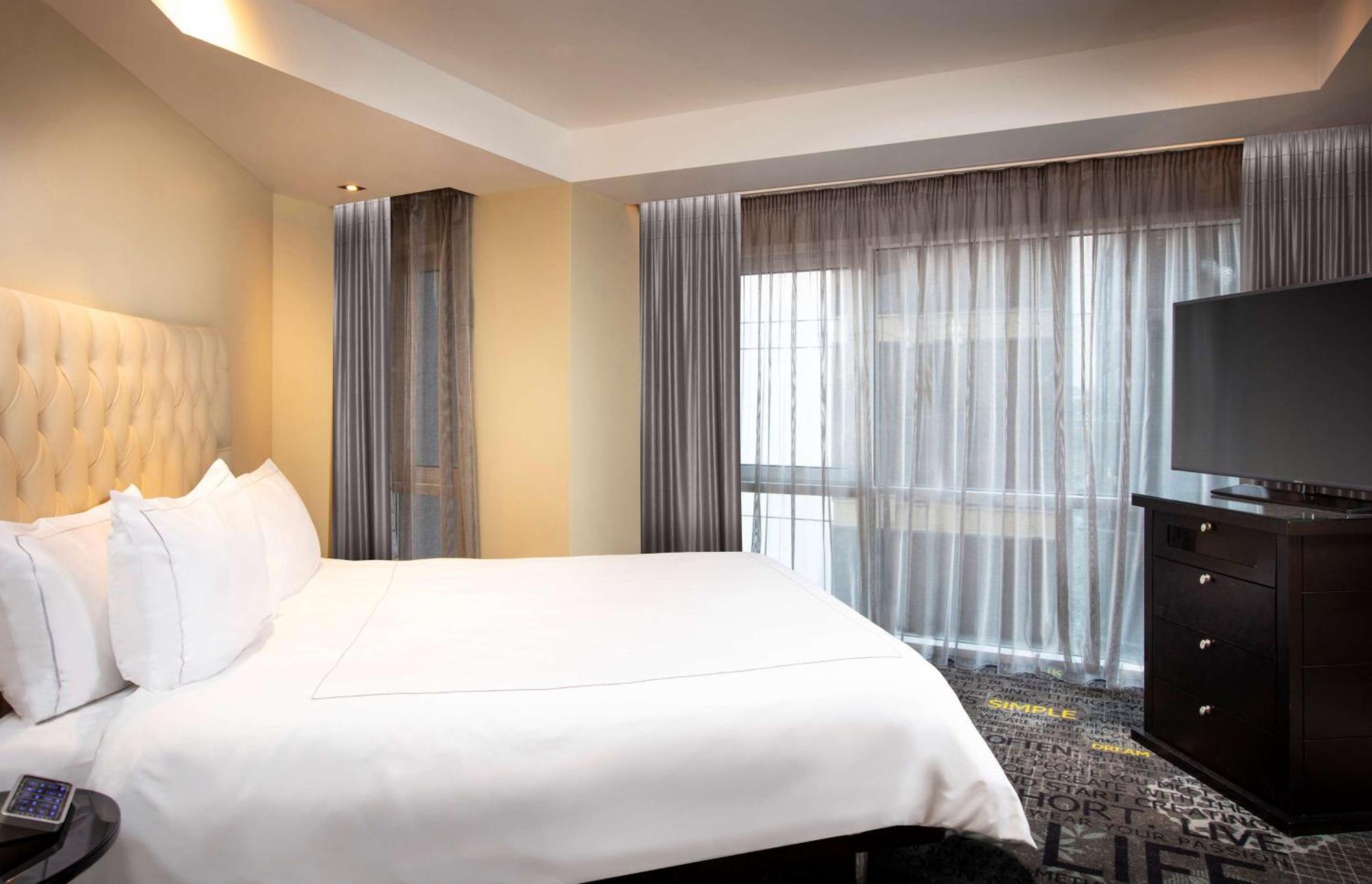 Suite River View