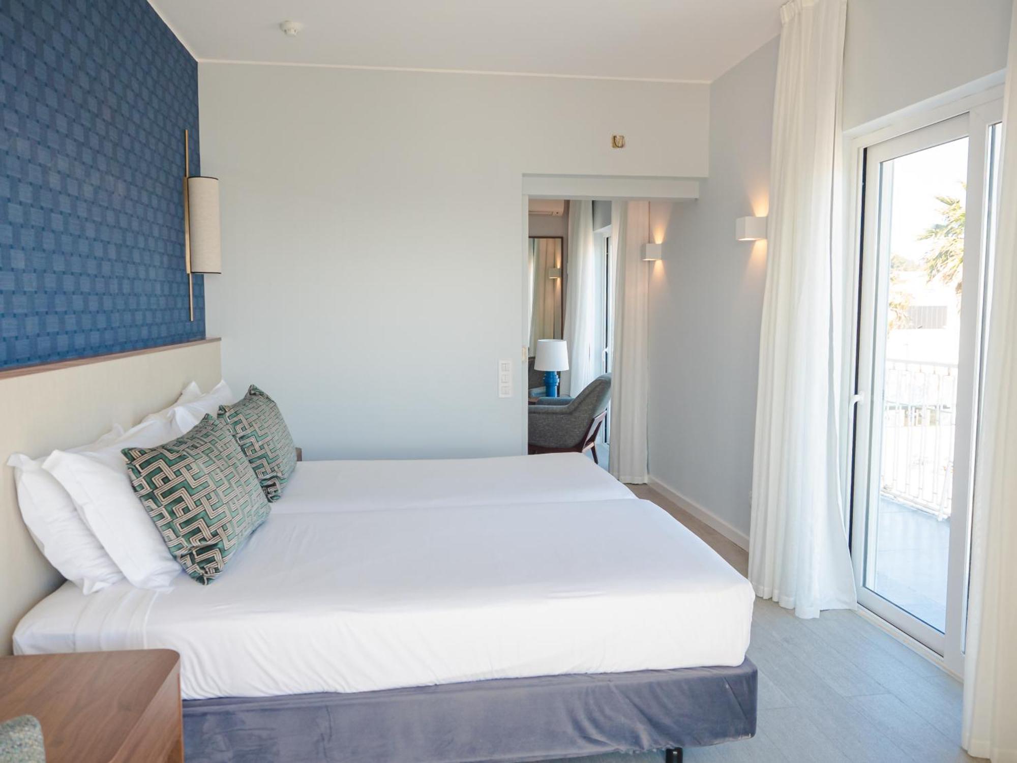 Junior Suite Sea View,1516401451:JPEG