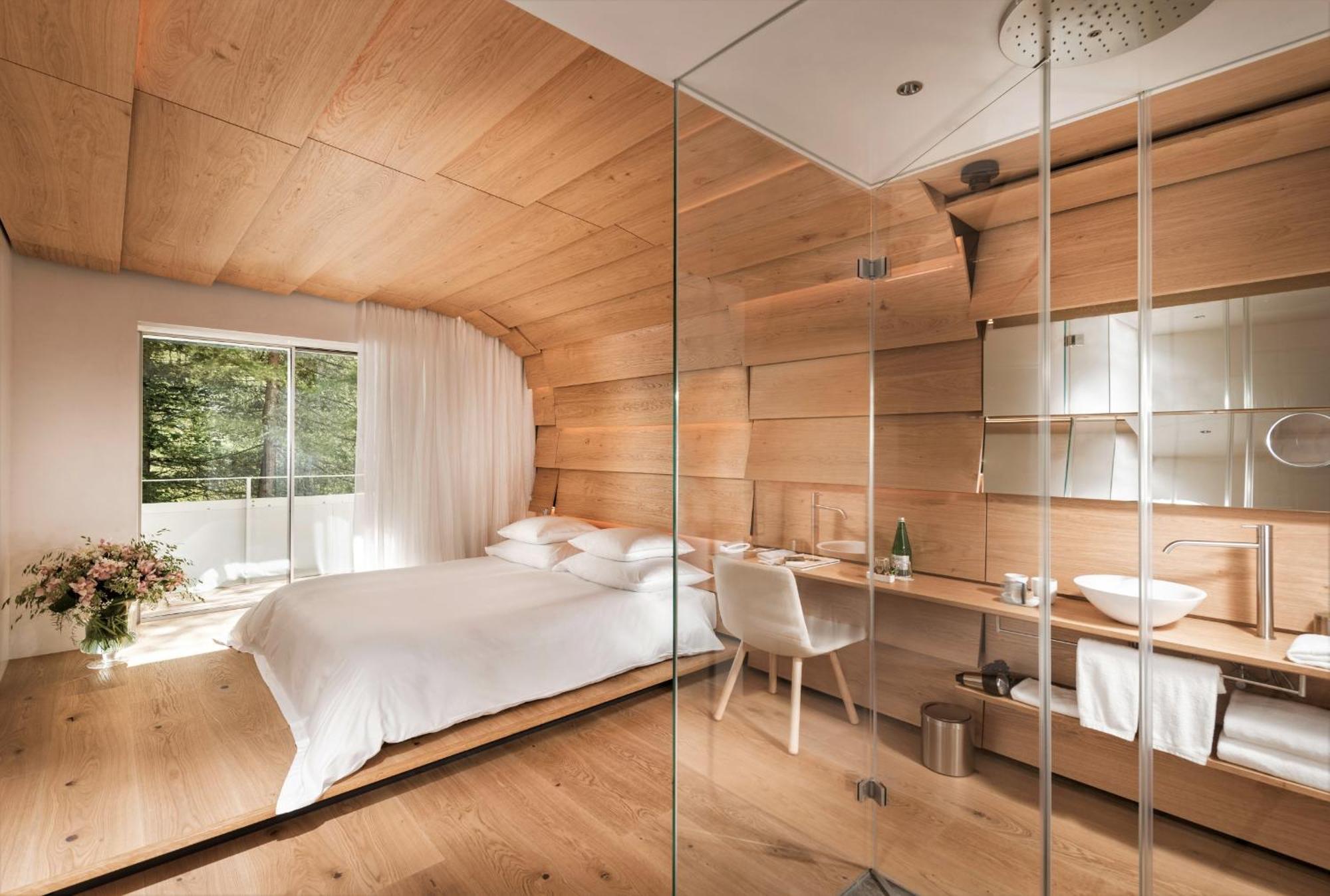 Doppelzimmer KUMA mit Balkon