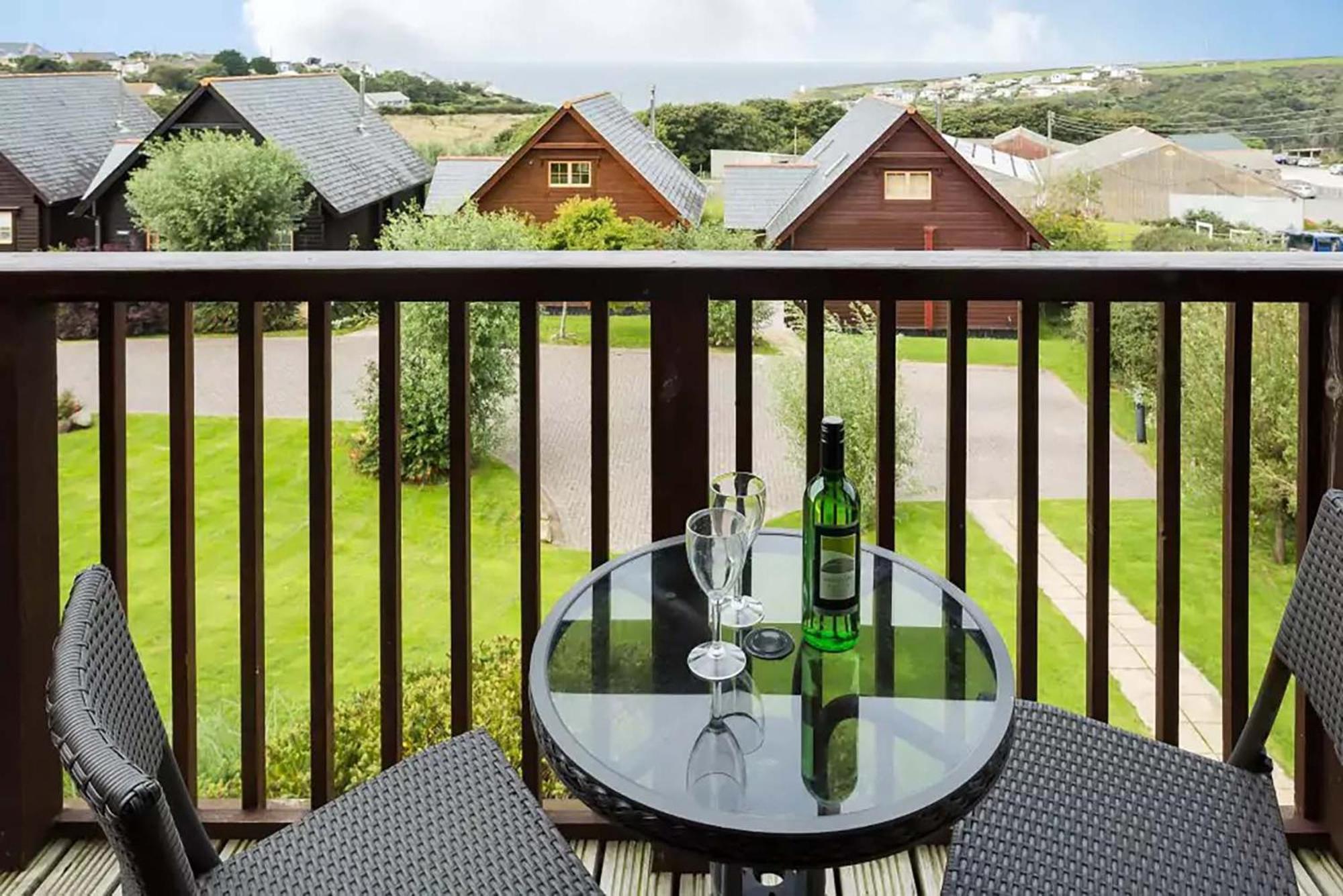 Scandinavian 2 Bedroom Lodge Dog Friendly