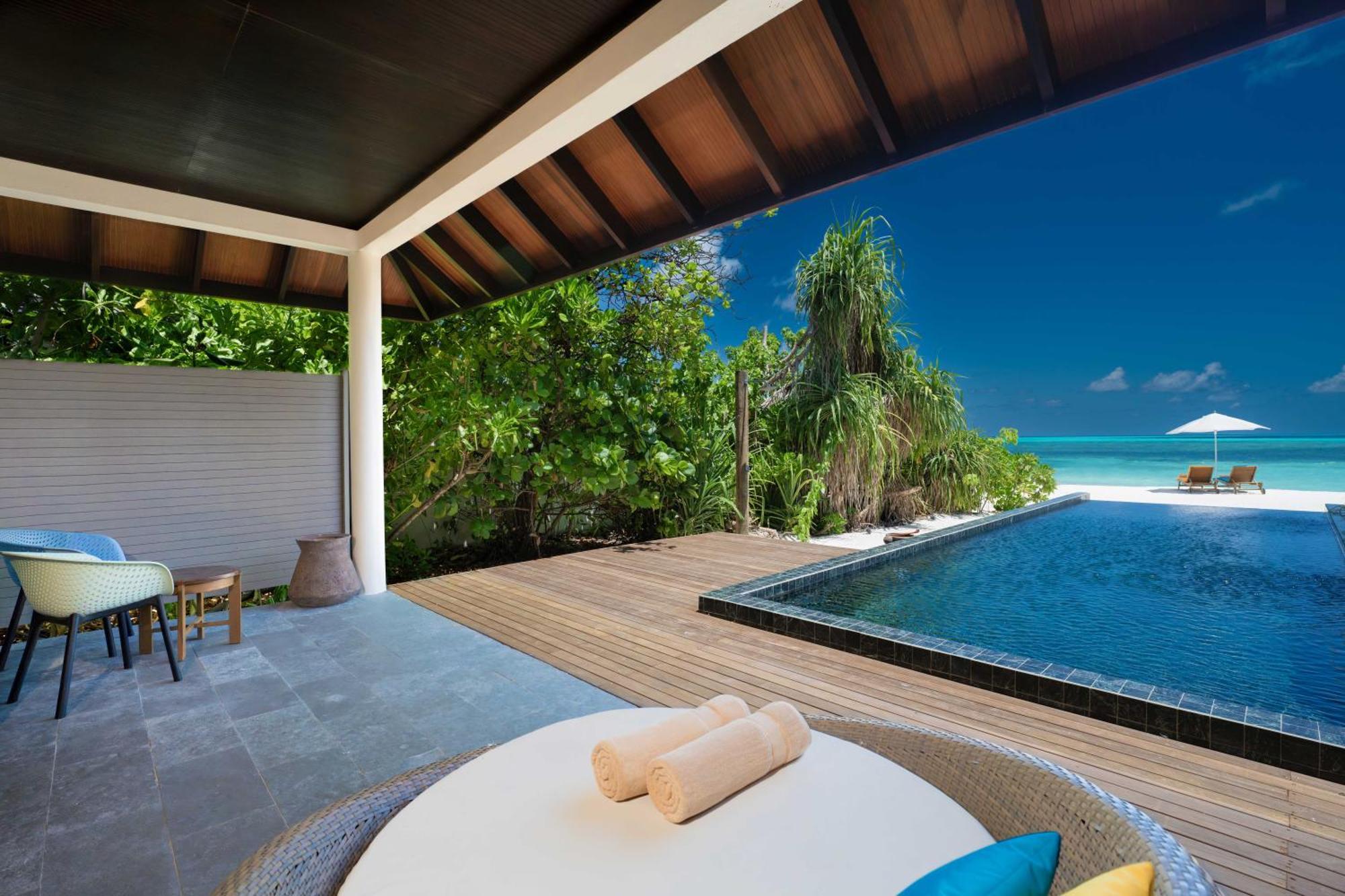 Kanifushi Beach Villa Pool