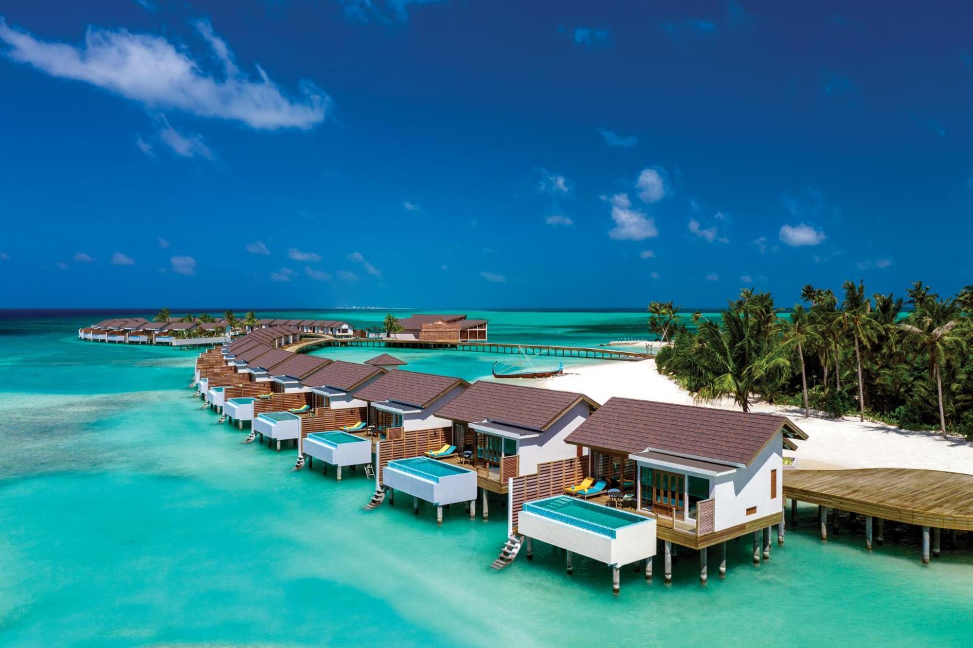 Sunset Water Villa Pool