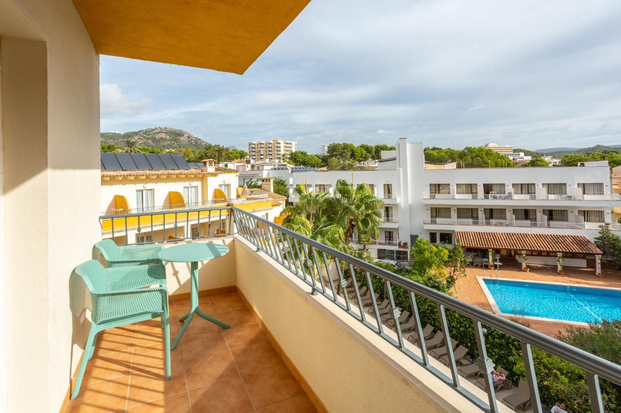Double Room Balcony,1524133213:JPEG