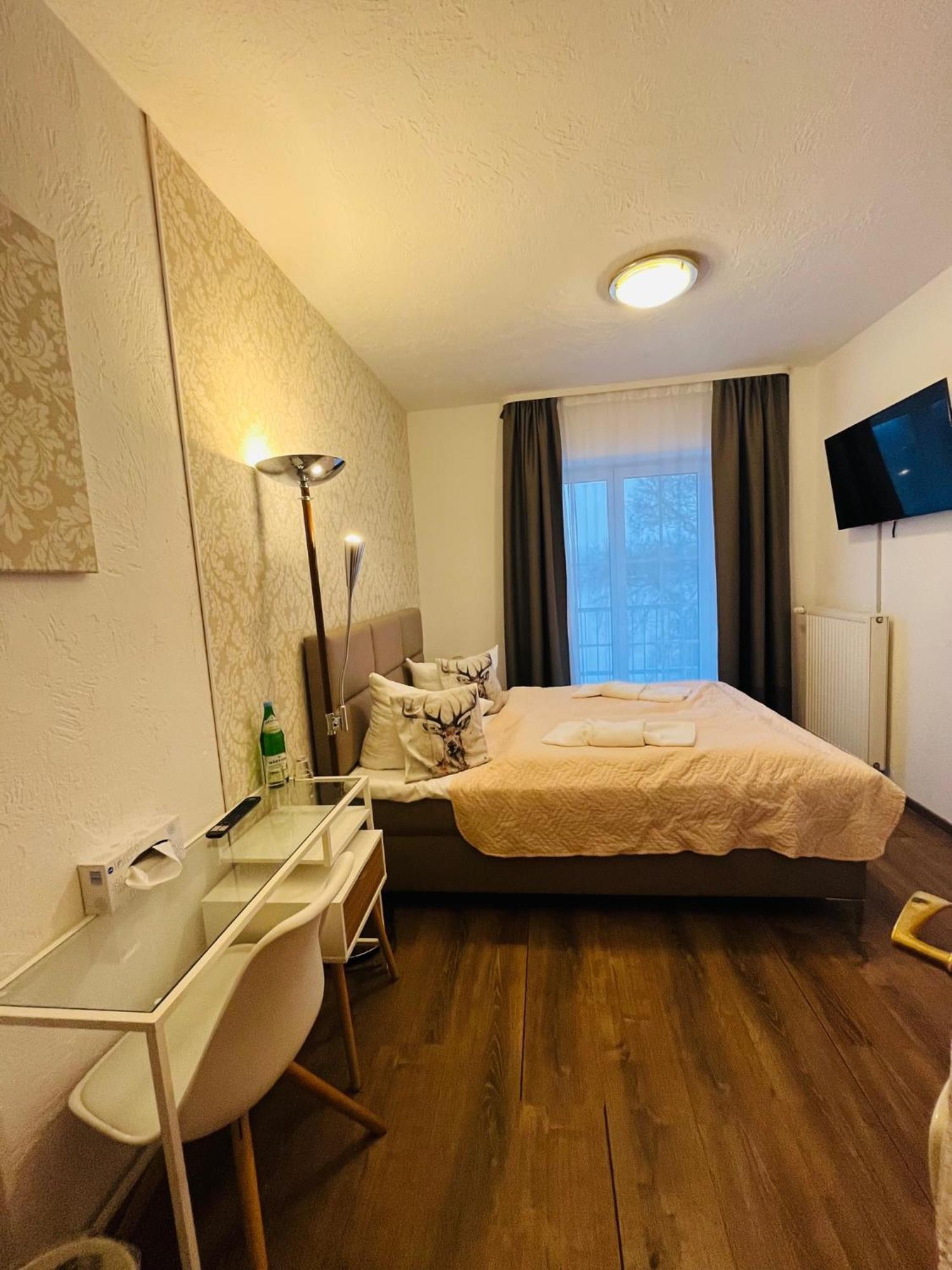 Kleines Doppelzimmer mit Seeblick