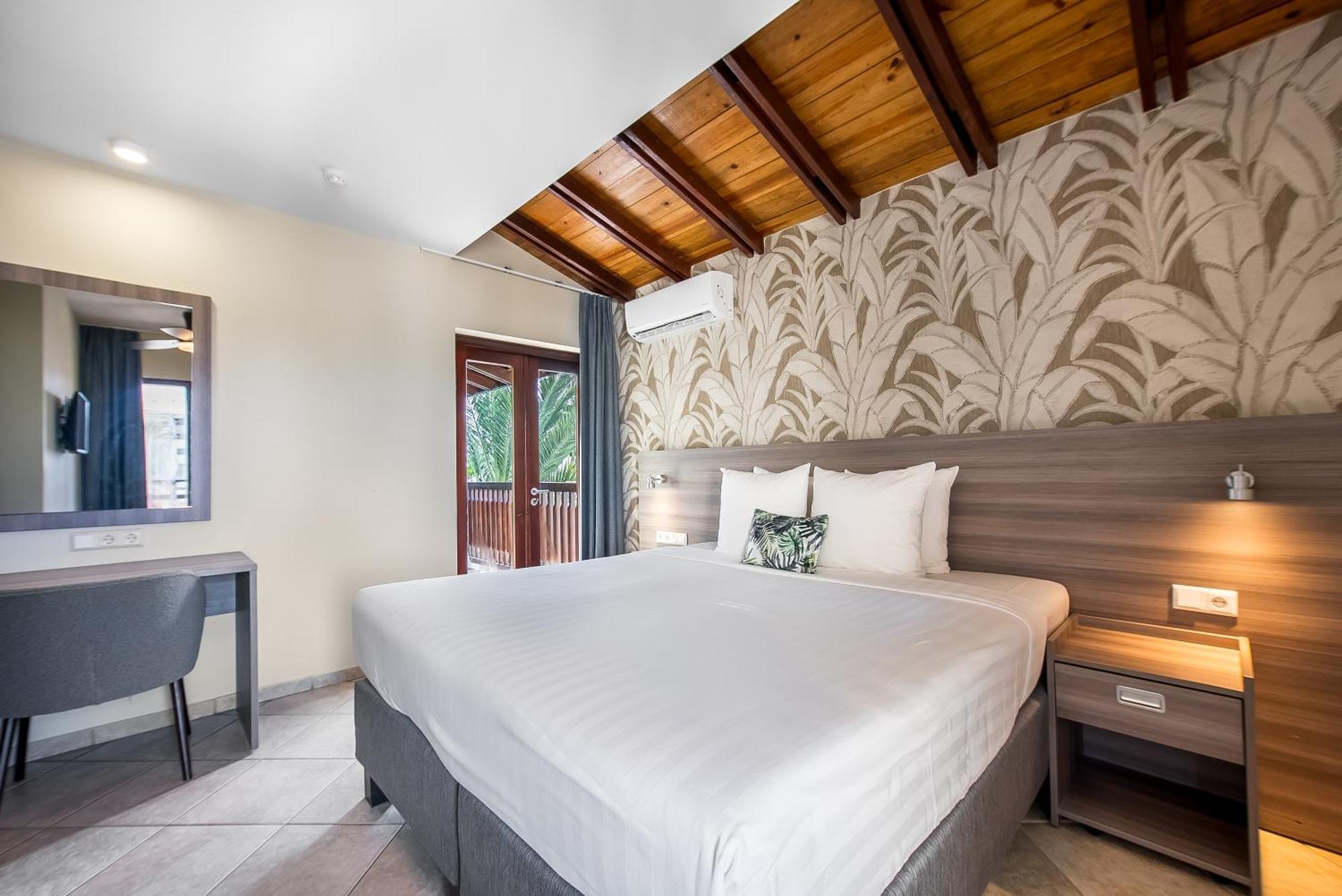 Deluxe Two-Bedroom Apartment