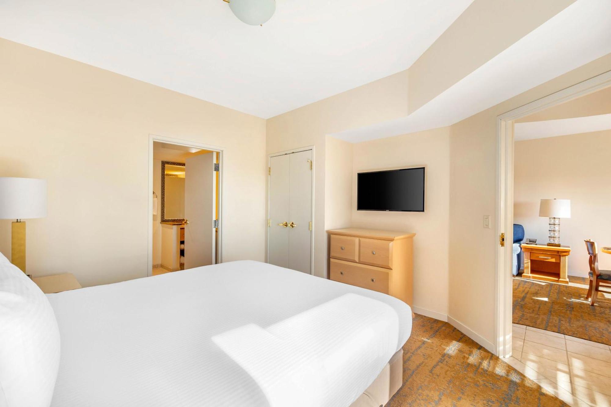 Suíte Deluxe de 1 Quarto com Cama King-size e Banheira Acessível para Hóspedes com Mobilidade Reduzida