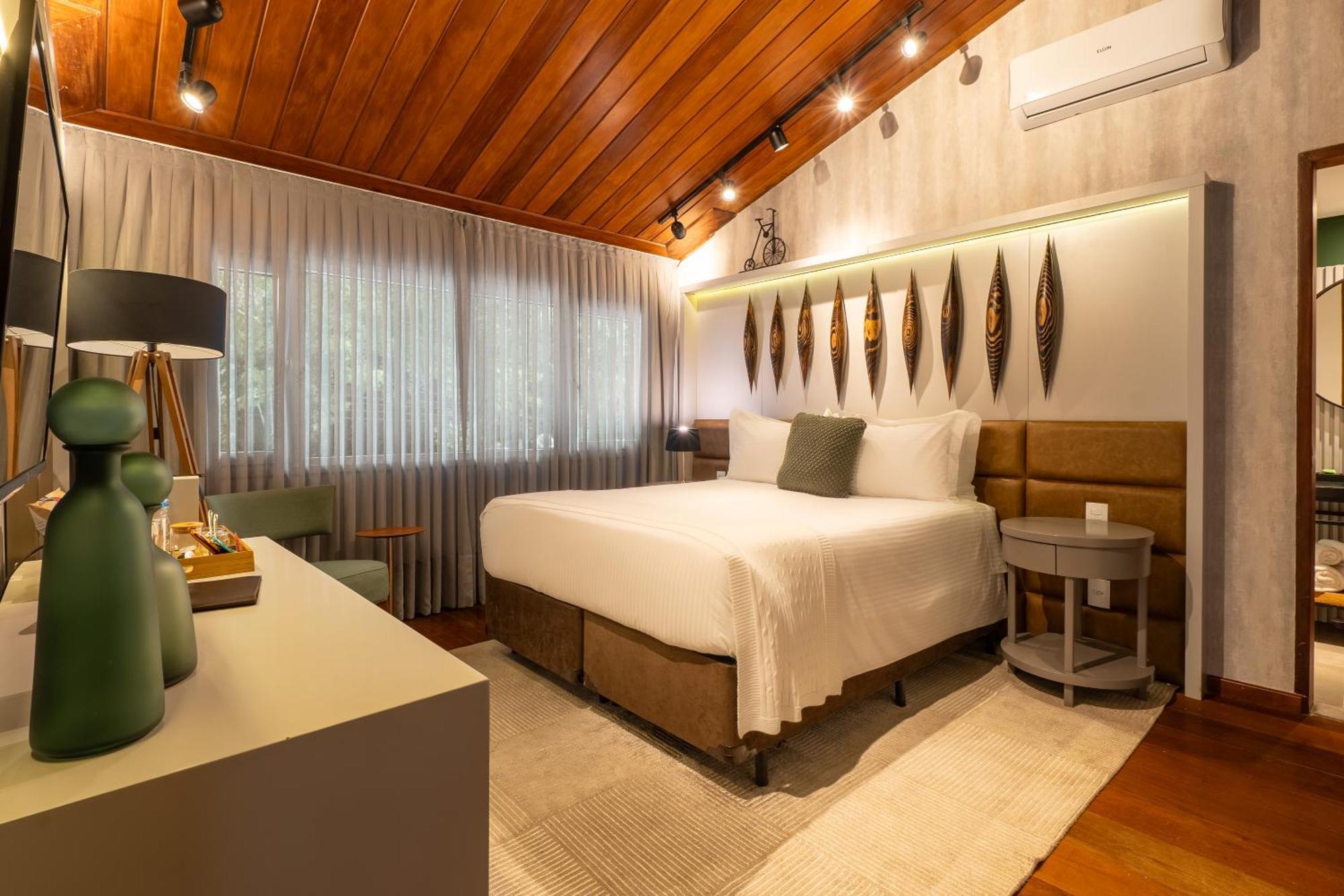 Quarto Deluxe com Cama Queen-size