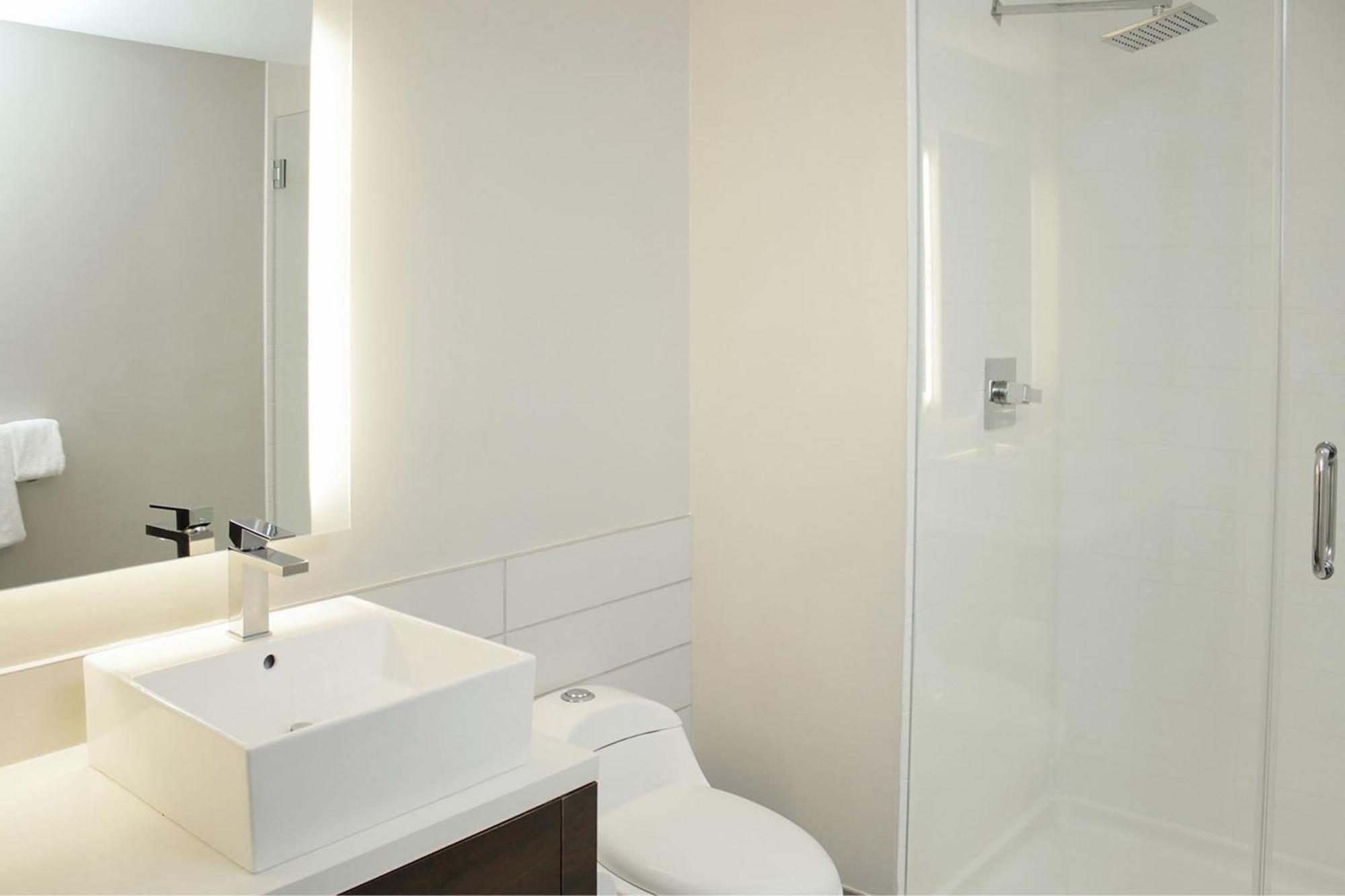 King Guest Room