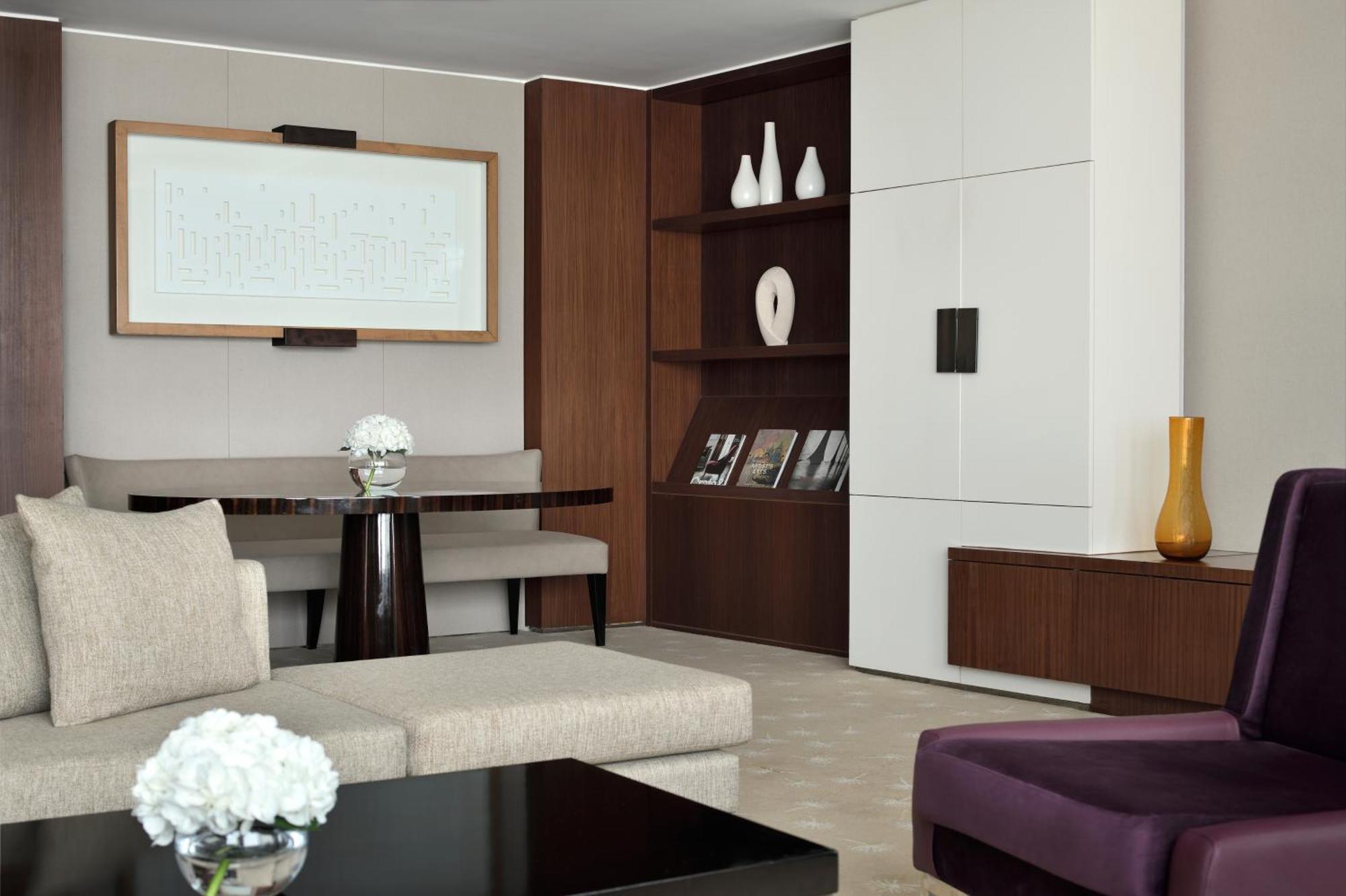 Signature Suite Creek View Club Access