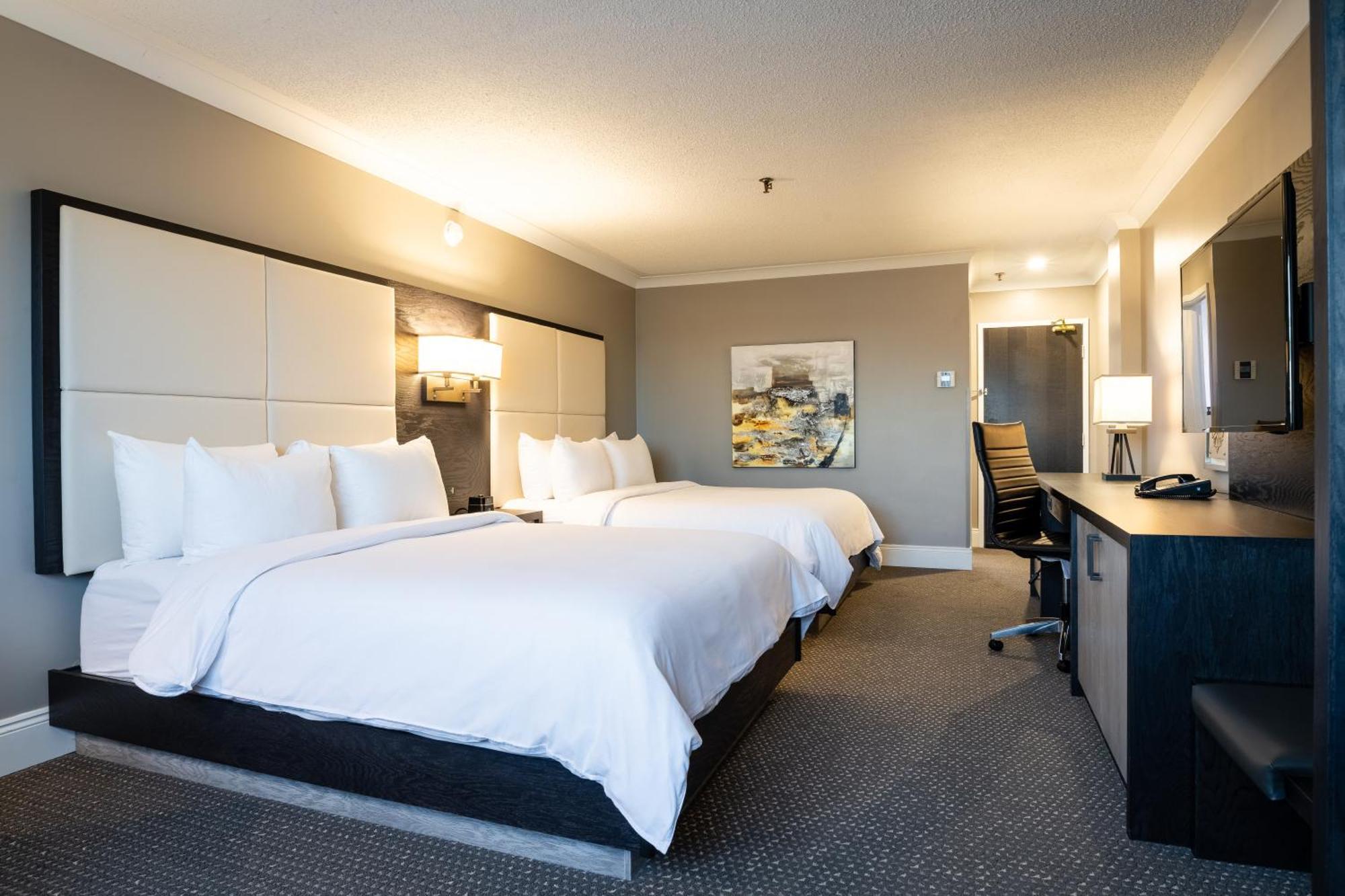 Premium Queen Room with Two Queen Beds