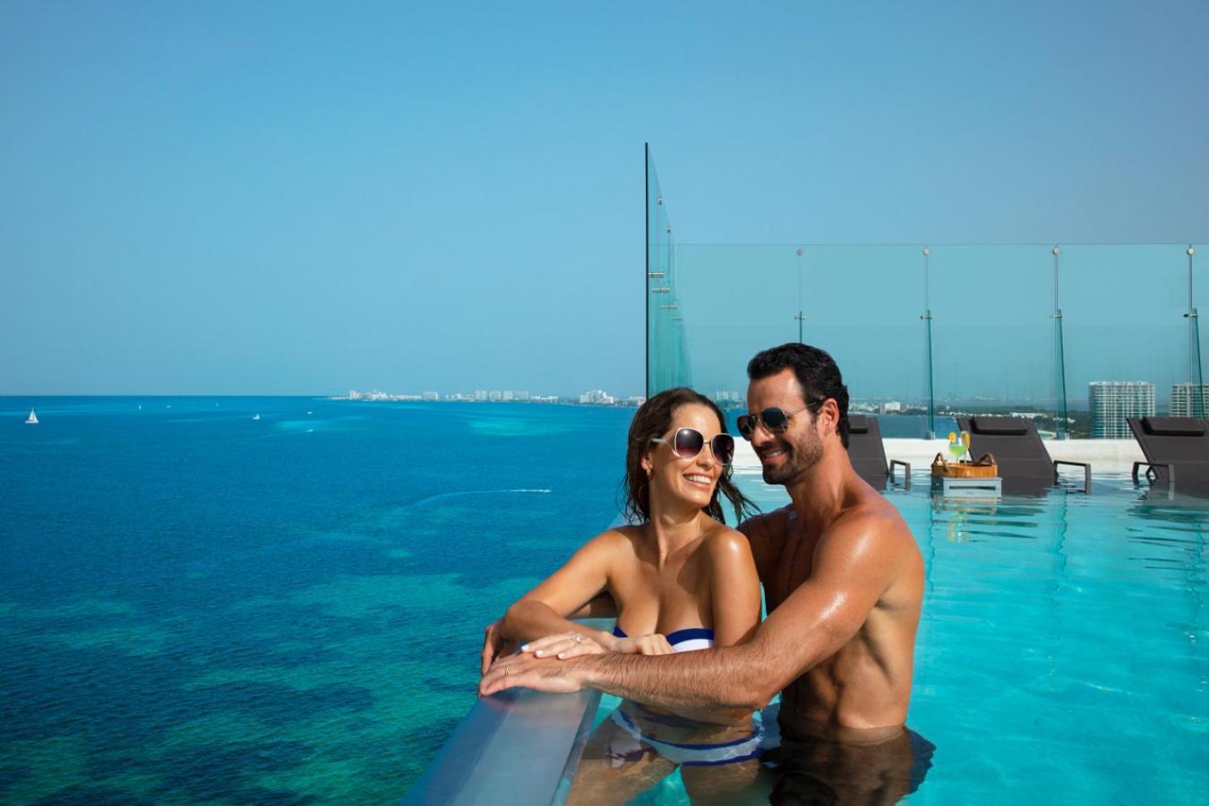 Suíte VIP de Lua de Mel Preferred com Cama King-size e Vista do Mar