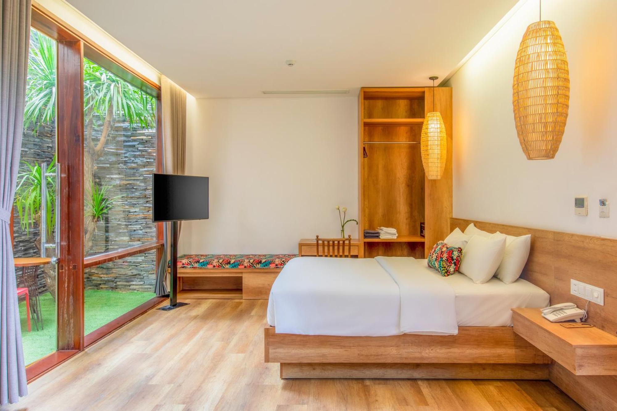 Deluxe Apartment