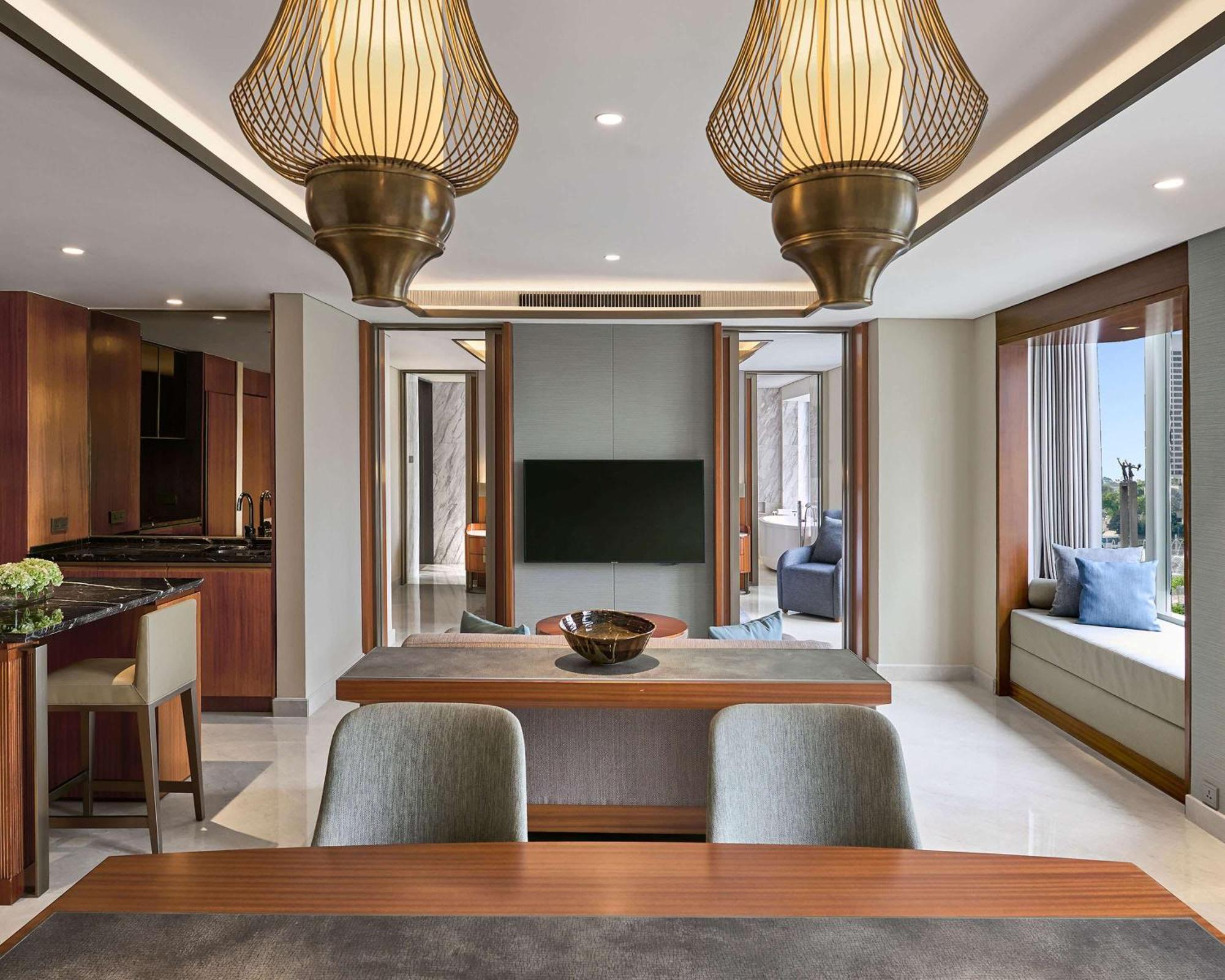 Capital Suite City View