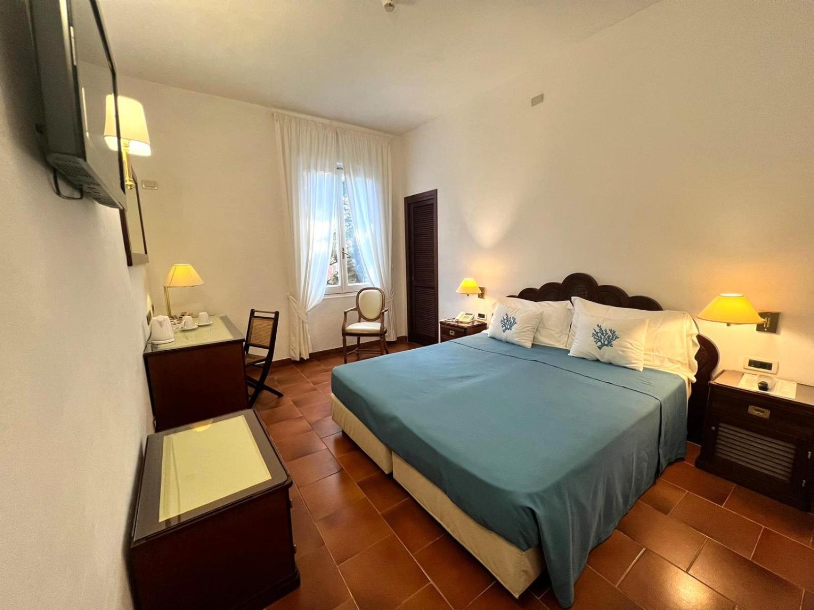 Standard Double Room,1542234718:JPEG