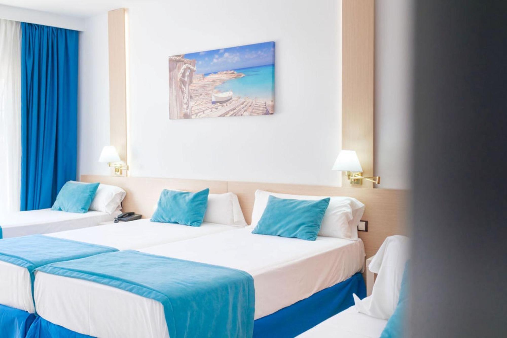 Quadruple Room Balcony