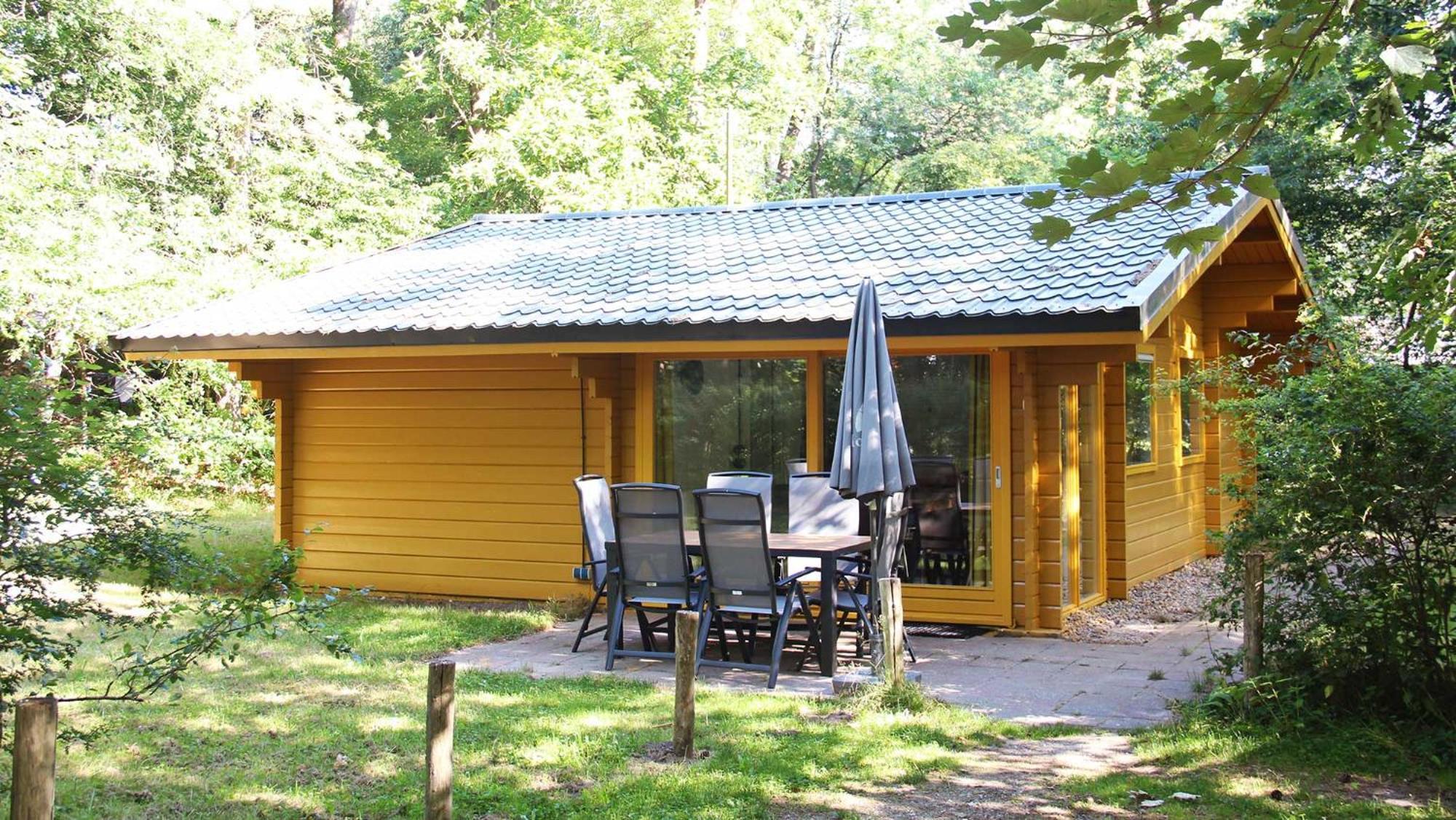 Three-Bedroom House,1543962442:JPEG