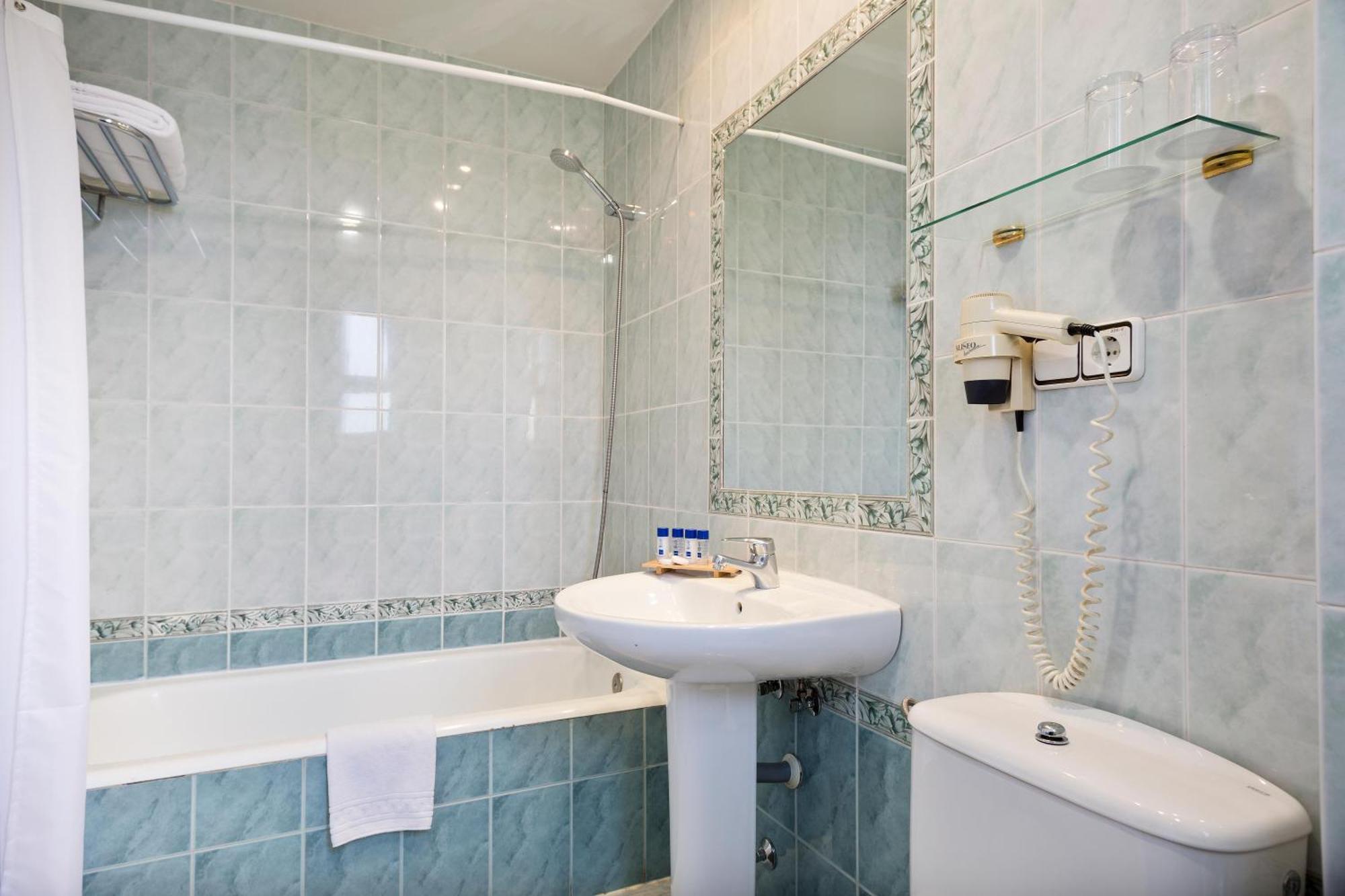 Superior Double or Twin Room Terrace,1544097199:JPEG