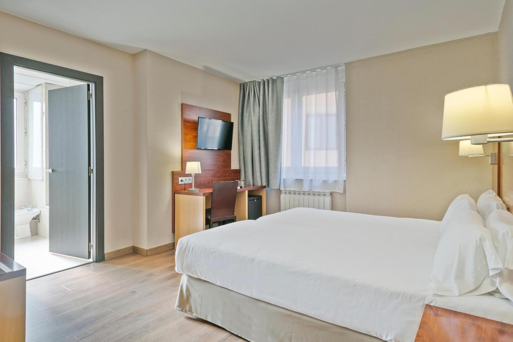 Exterior Double Room 1 or