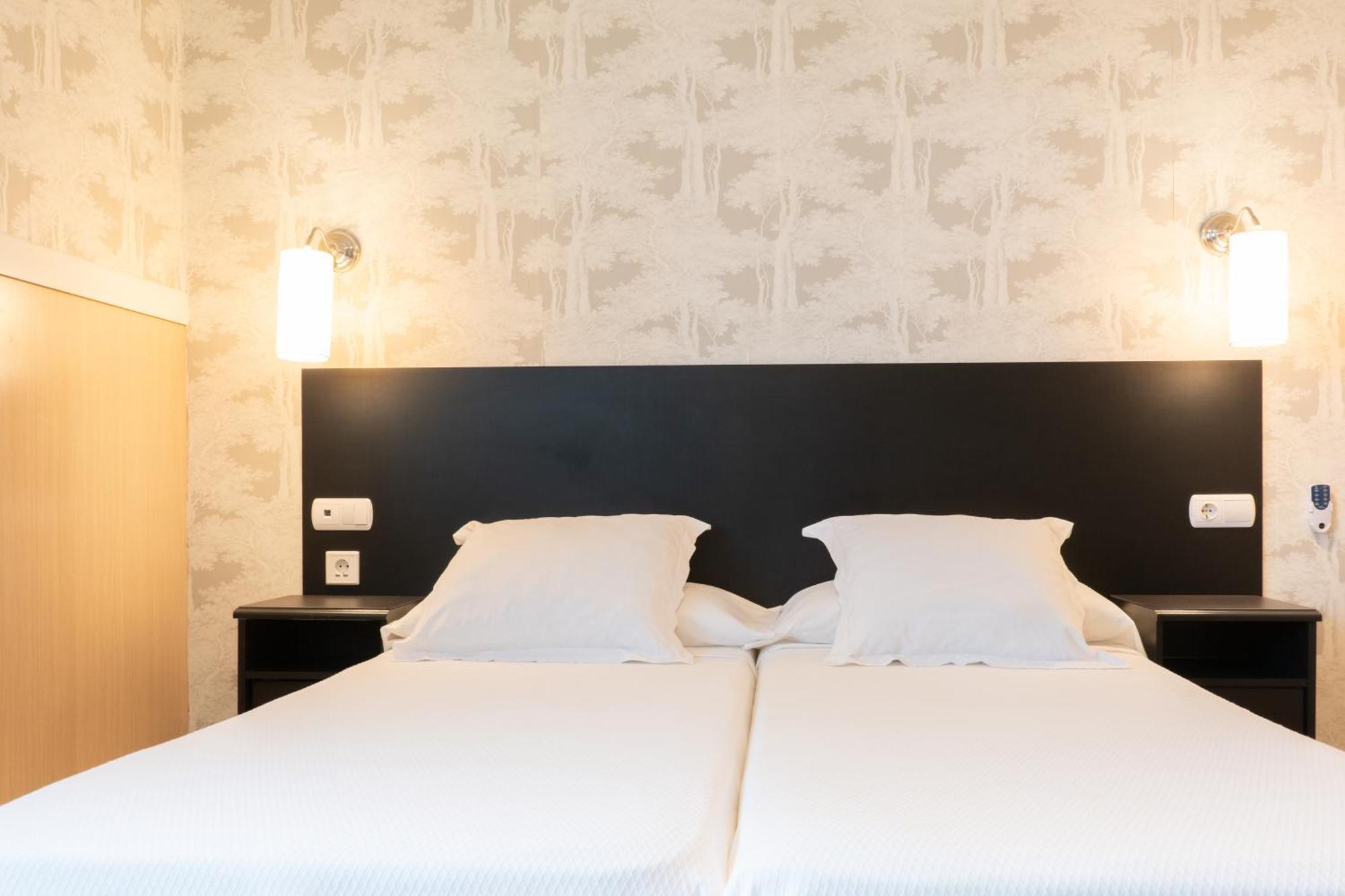 Standard Triple Room,1565541958:JPEG
