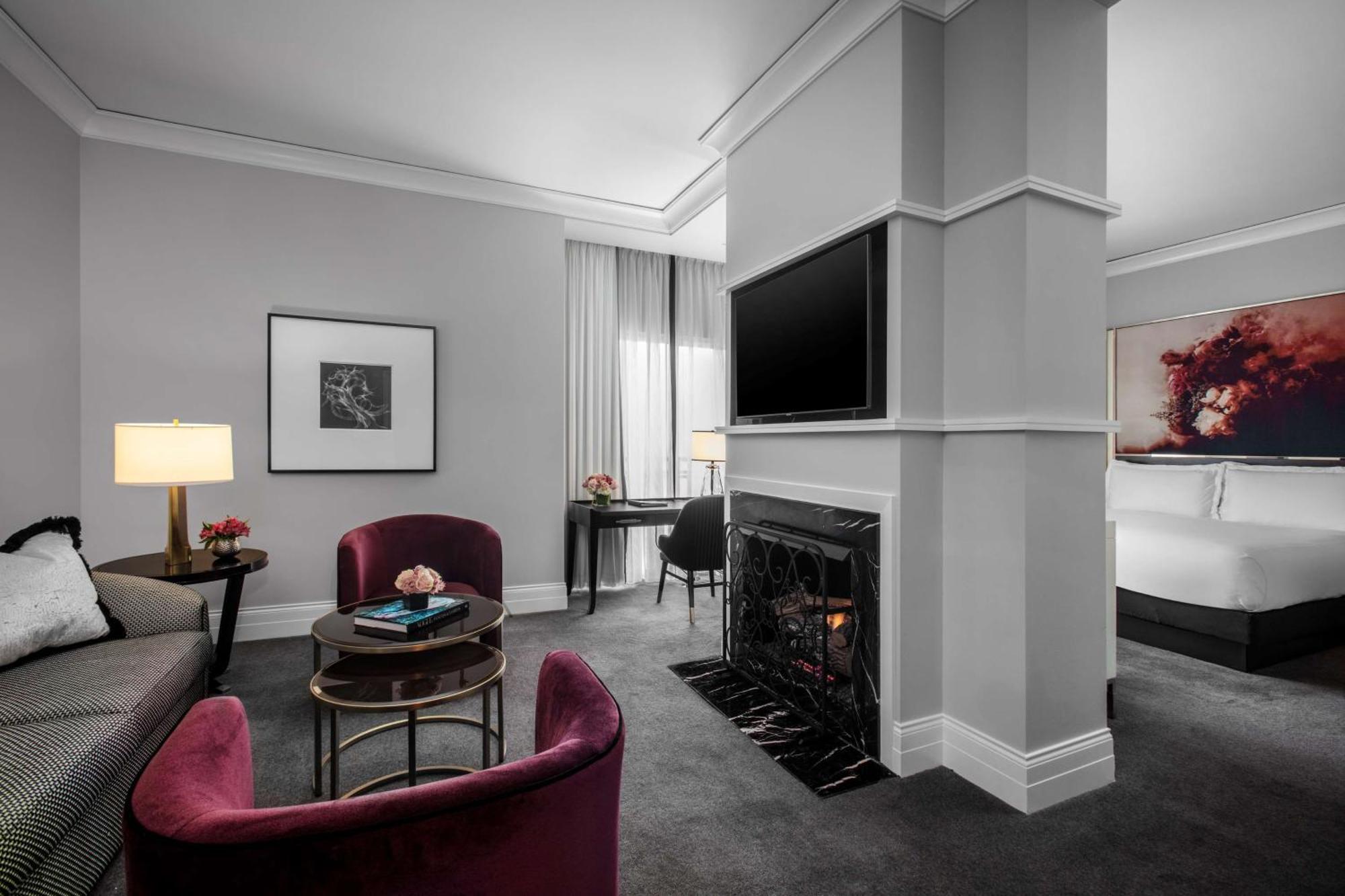 Junior Suite with Fireplace,1545532486:JPEG