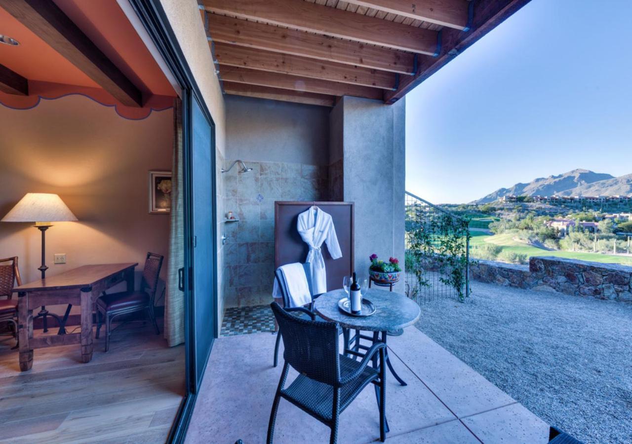 Sonoran King Mountain View Outside Shower