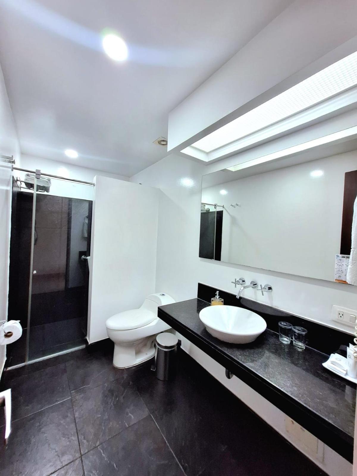 Double Room,1610236997:JPEG