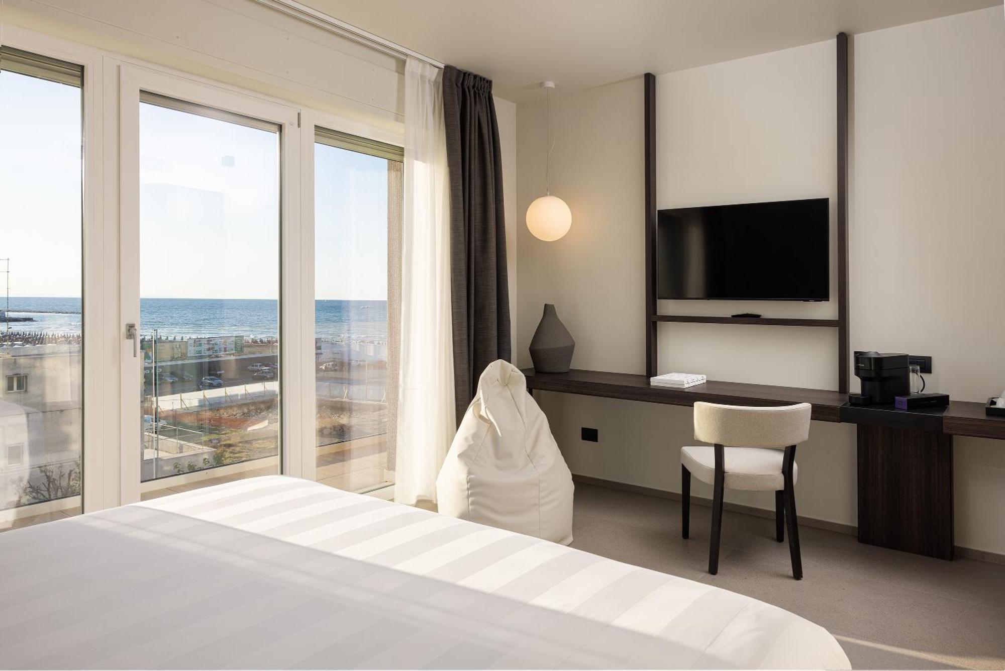 Deluxe Double Room Sea View