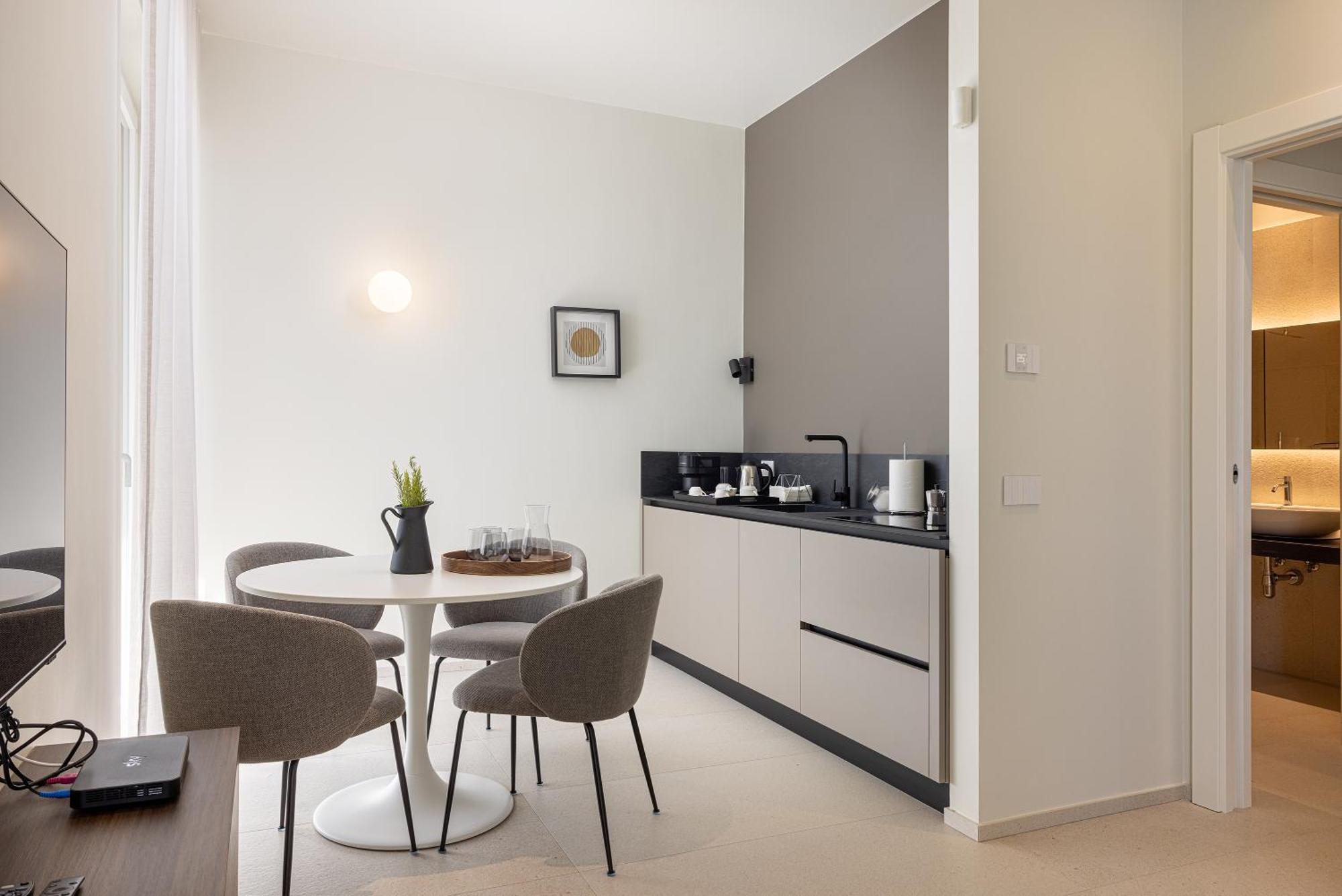 Superior Apartment