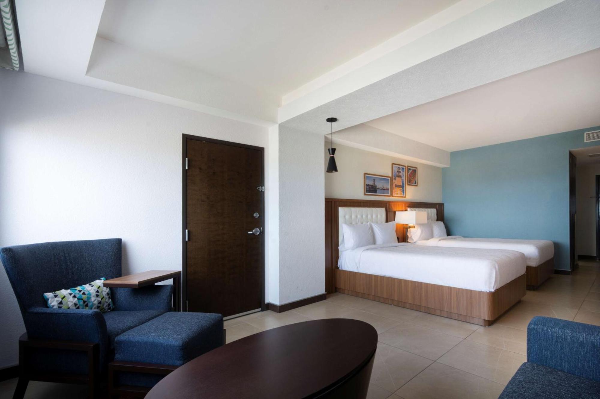 Double Room Two Double Beds Mobility Access or Non-Smoking,1546952623:JPEG