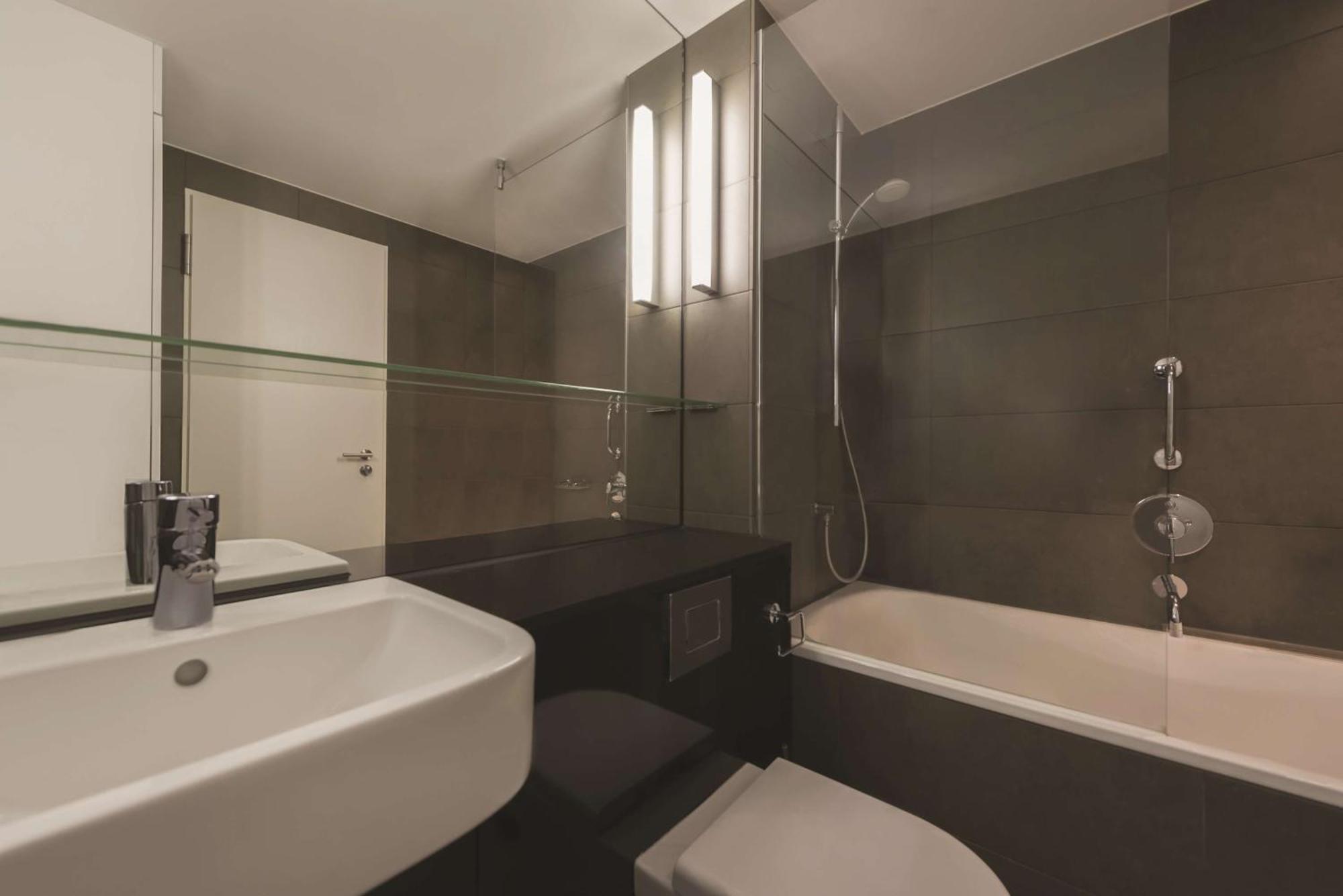 Apartamento con balcón