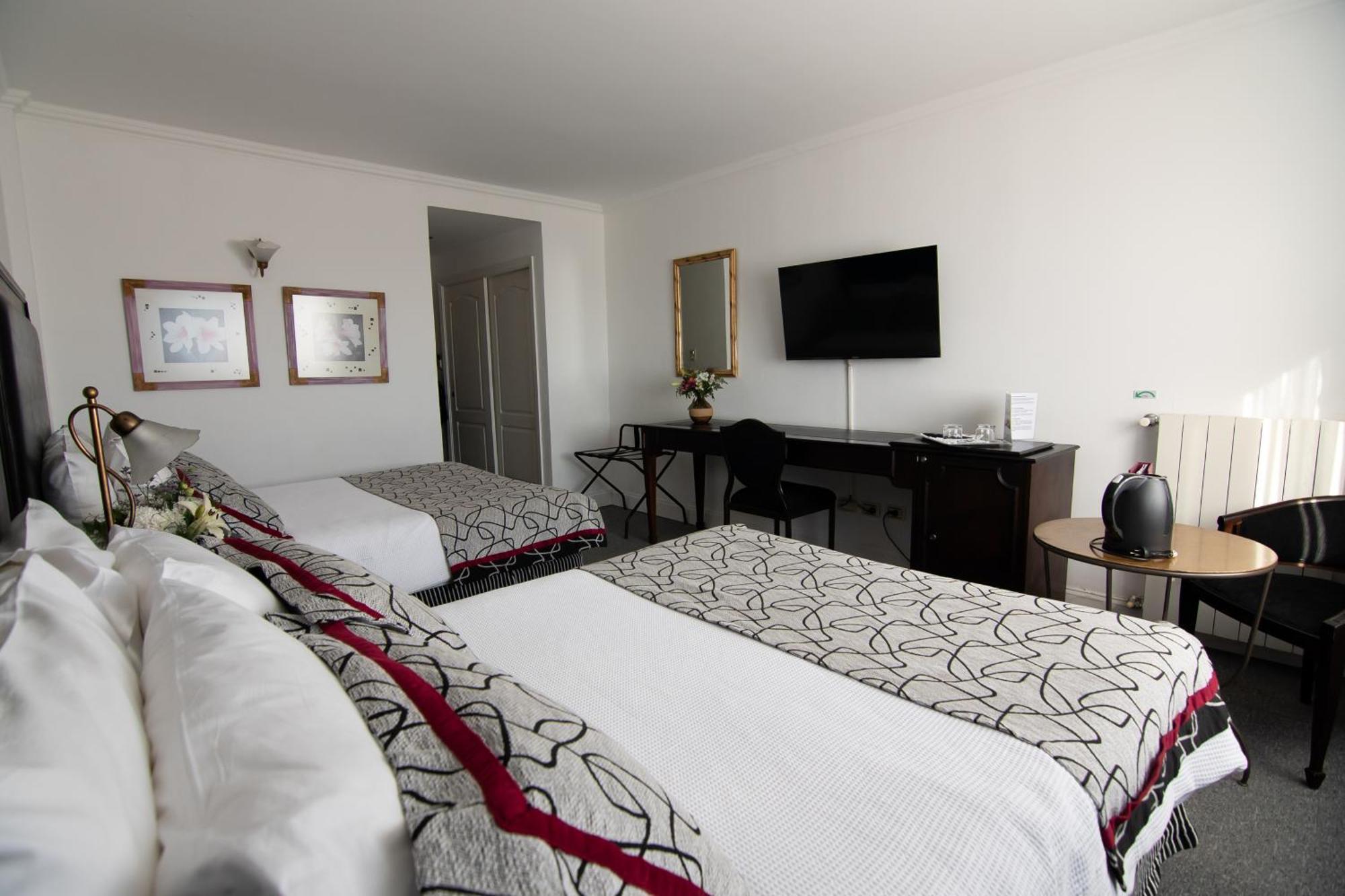Quarto Família Superior