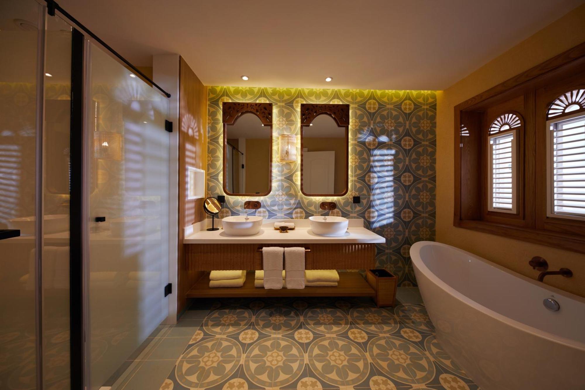 Junior Suite,1588229264:JPEG