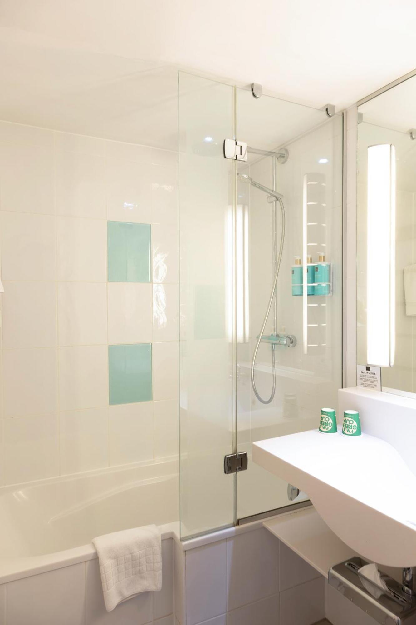 Quarto Superior com 2 Camas de Solteiro