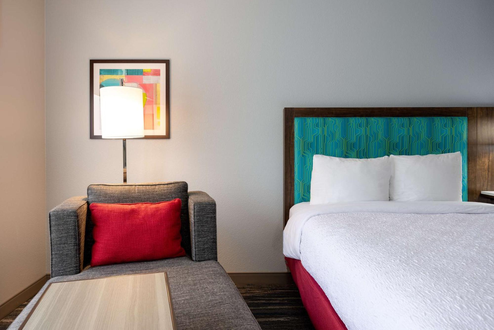 Room with Two Queen Beds - Non-Smoking