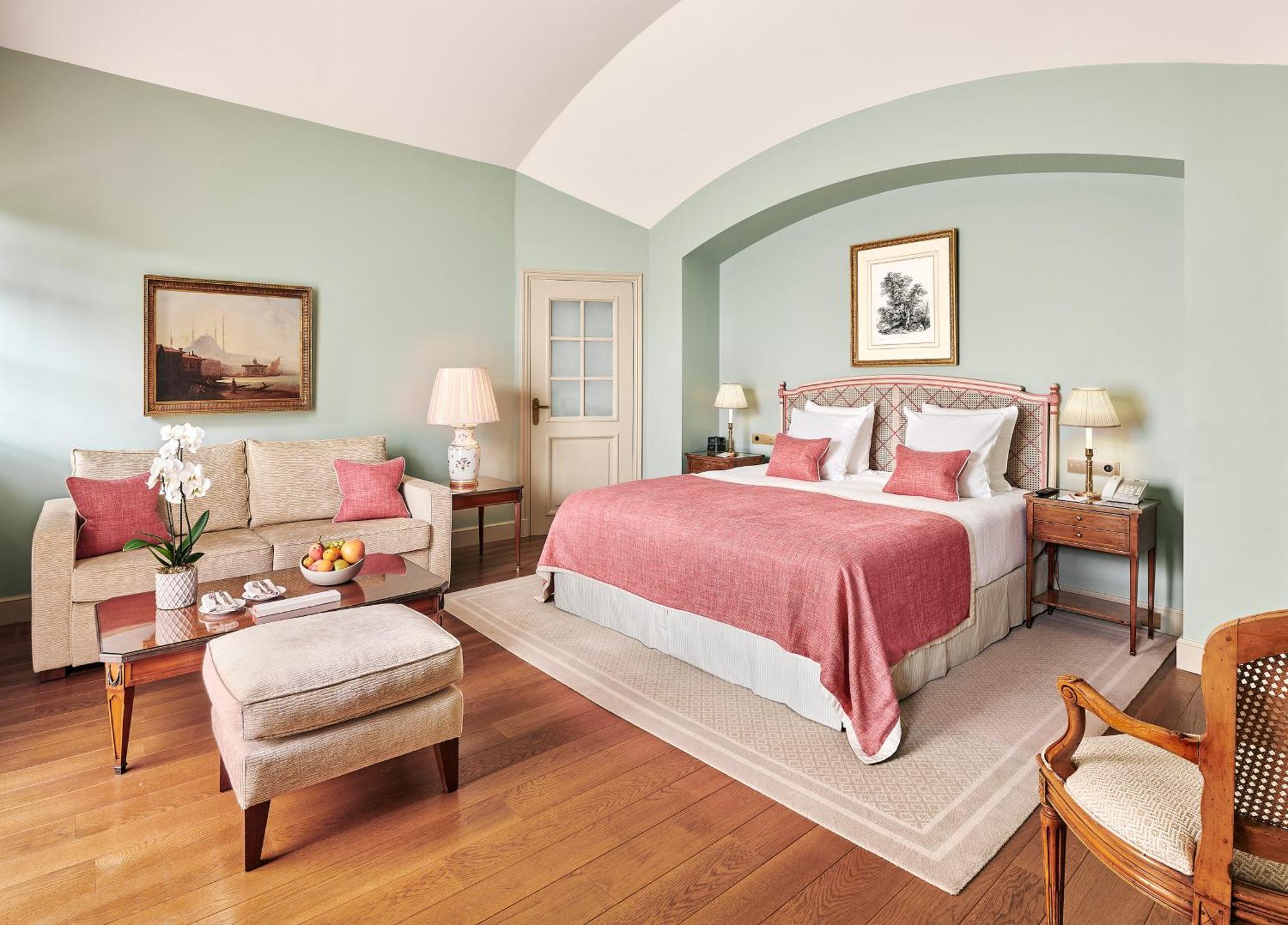 Classic Junior Suite,1704955231:JPEG