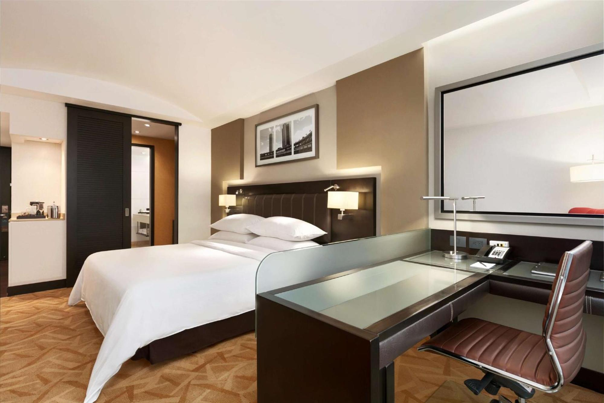 Quarto com Cama King-size