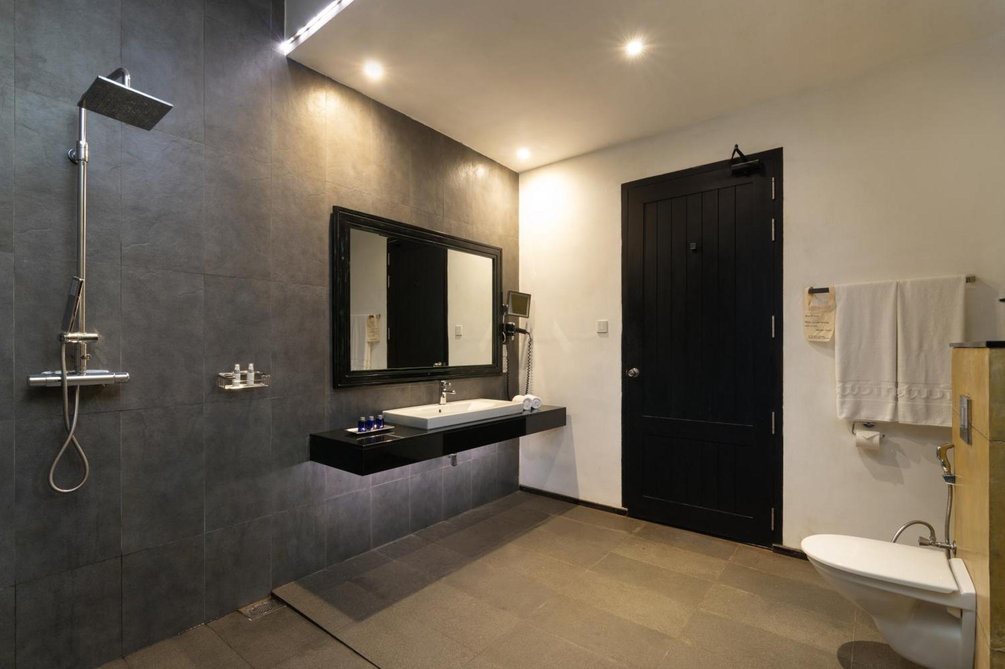 Superior Twin Room at Thambapanni restaurant