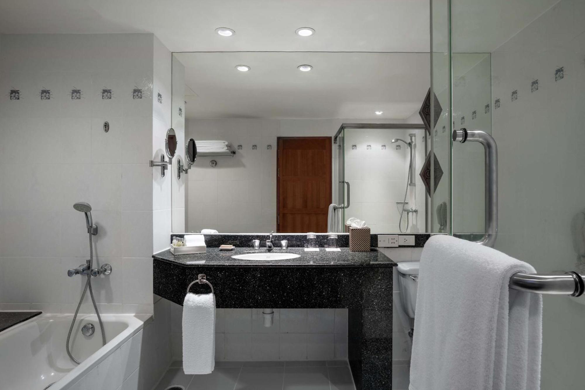 Klassieke Kamer met 1 Tweepersoonsbed en Uitzicht op de Oceaan