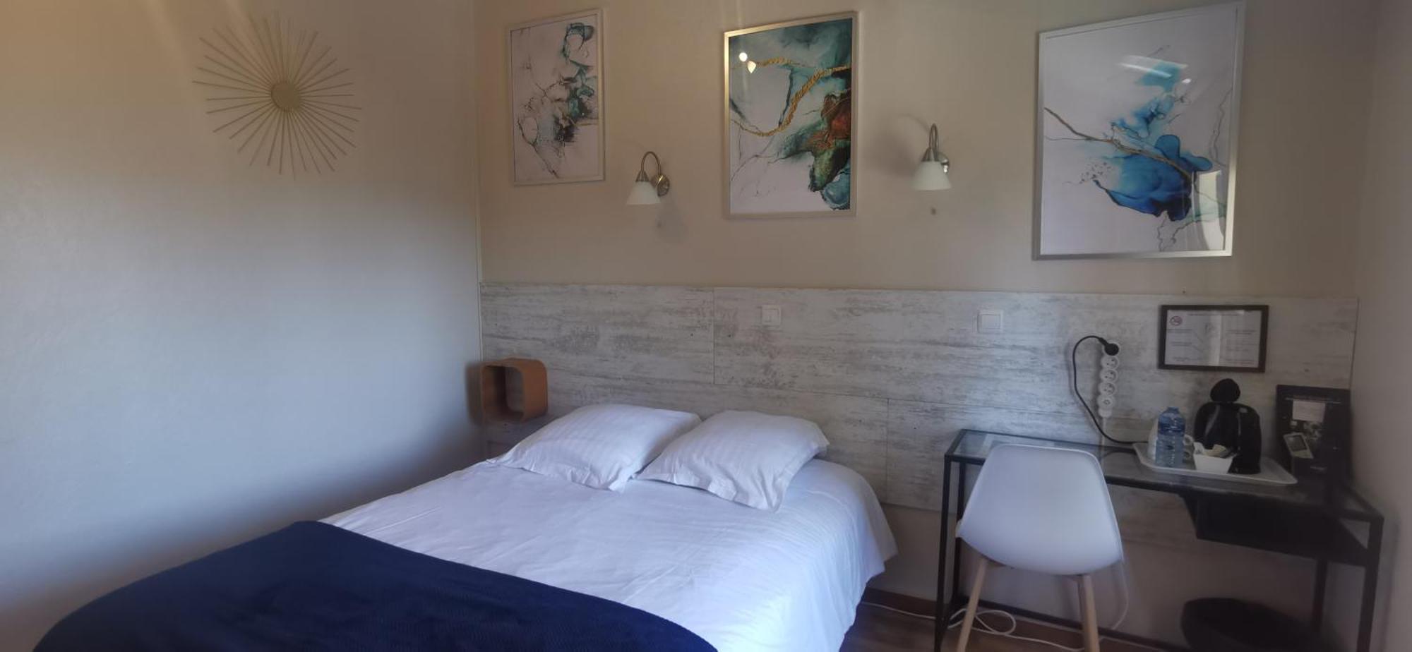 Standard Double Room Upper Floor,1552813582:JPEG