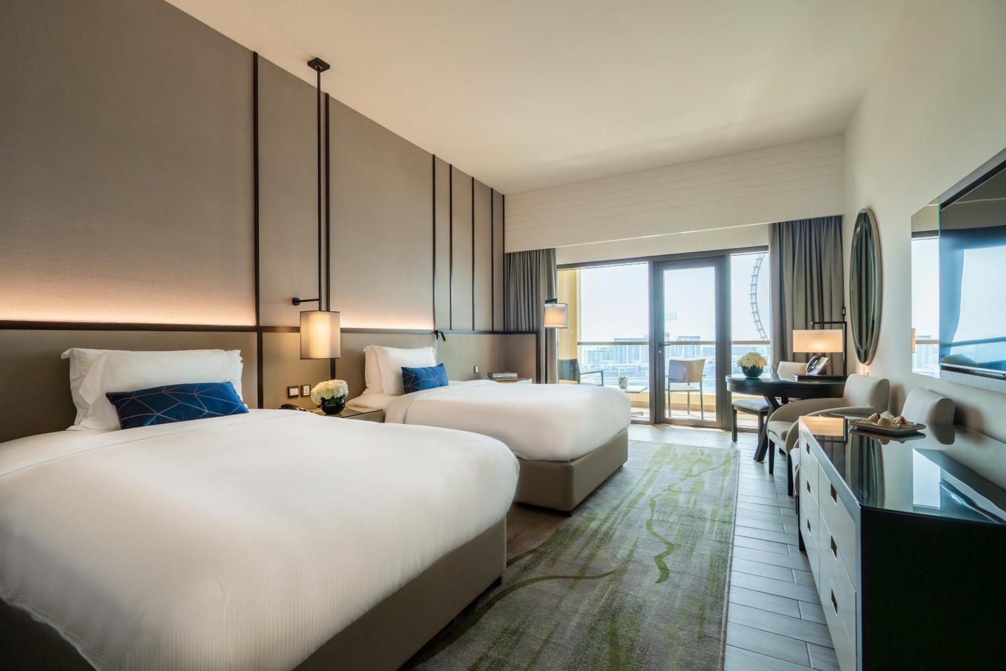 Ain Dubai Kamer met Uitzicht op Zee en Balkon - 2 Aparte Bedden