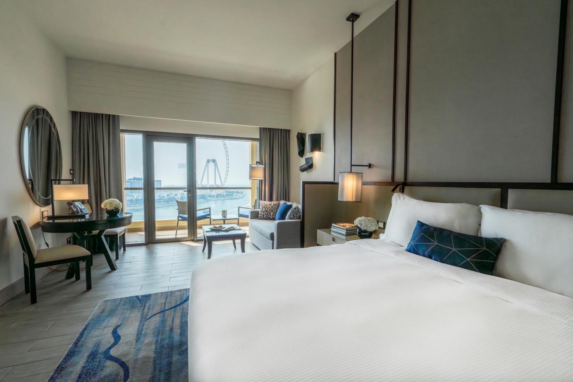 Ain Dubai Kamer met Uitzicht op Zee en Balkon - Kingsize Bed