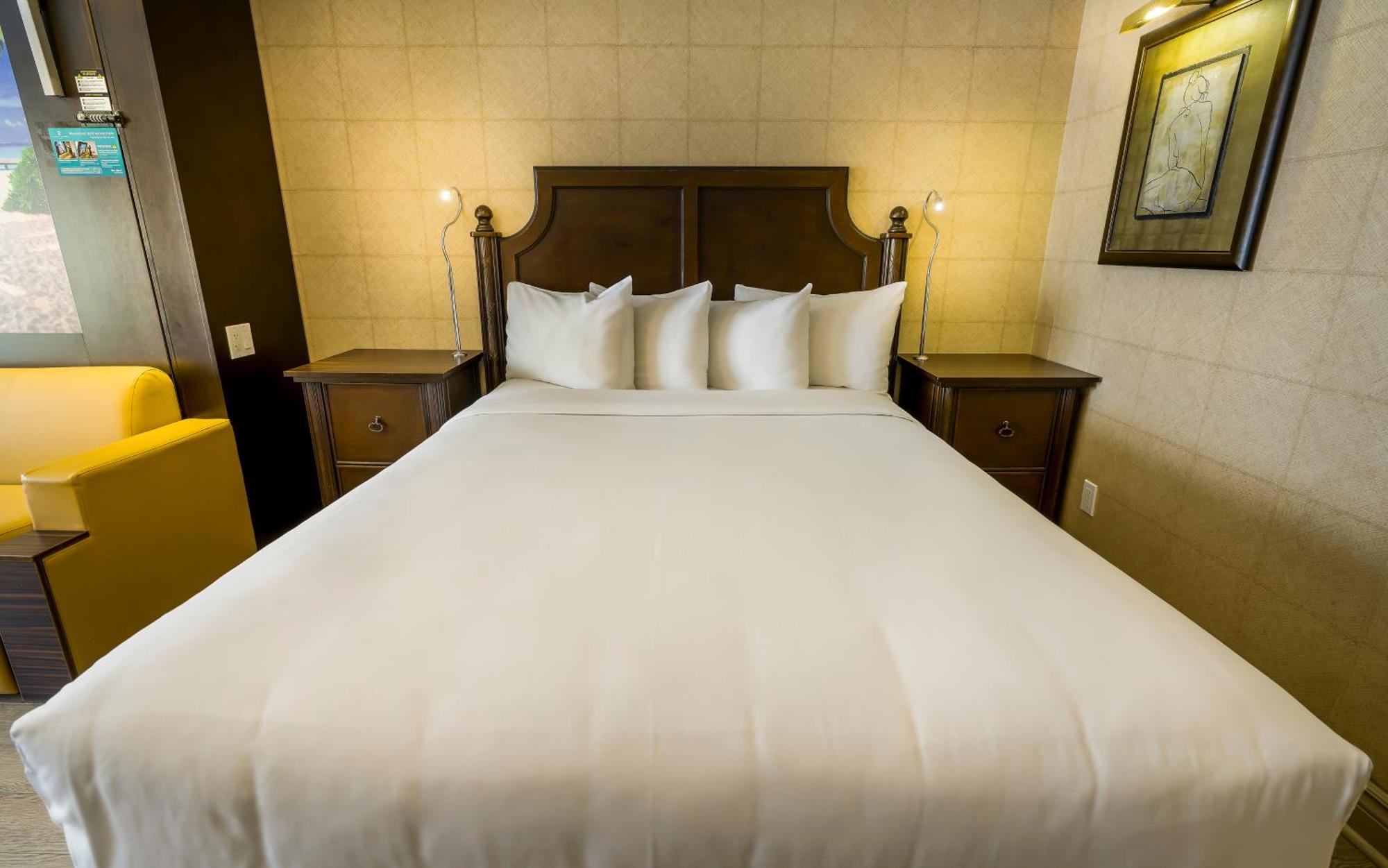 Chambre avec 2 Lits Queen-Size - Accessible aux Personnes à Mobilité Réduite