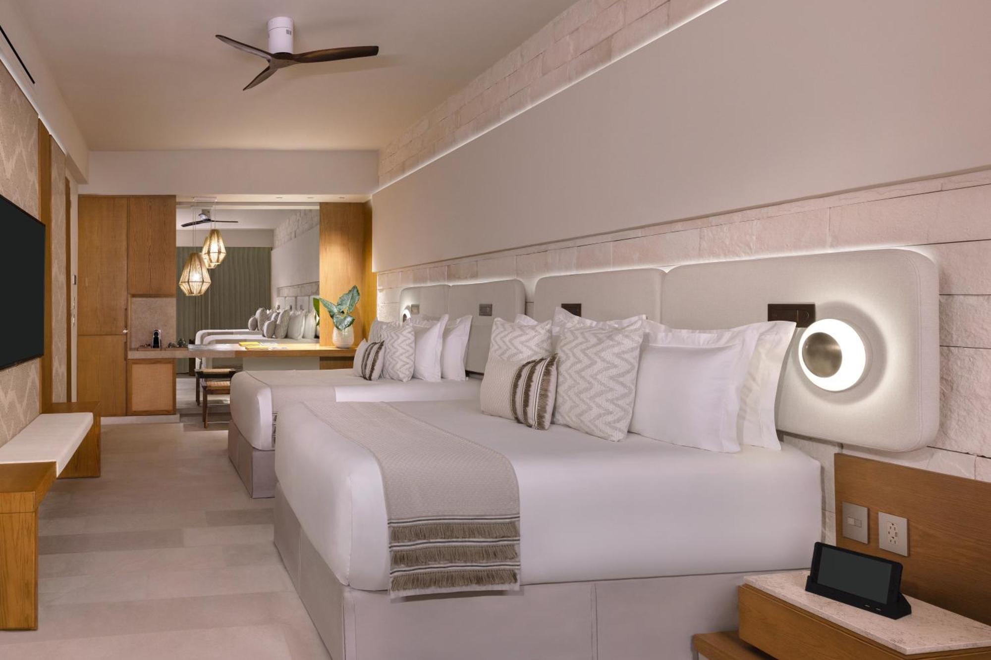 Junior Double Suite Ocean View