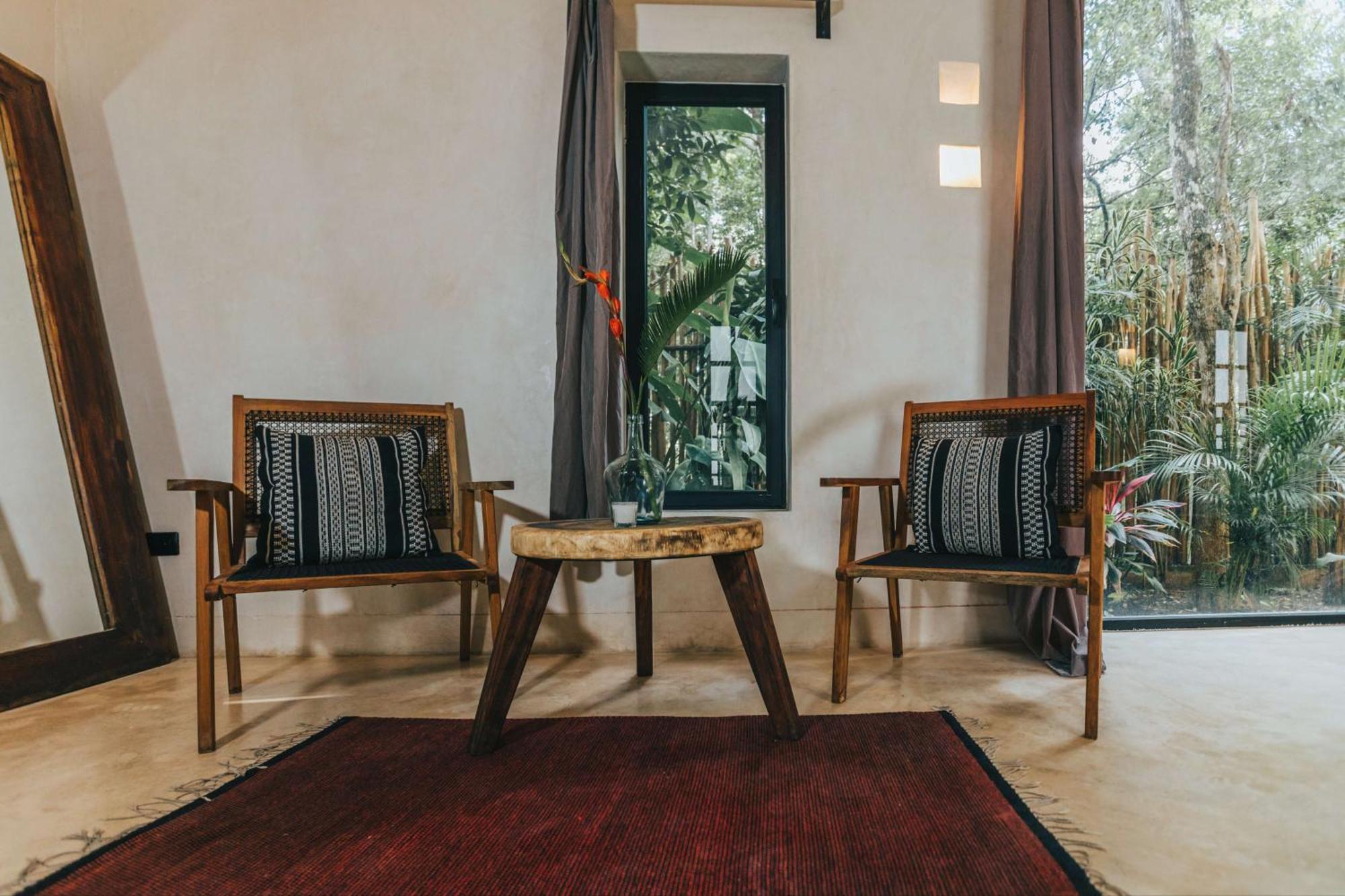 Deluxe Family Suite