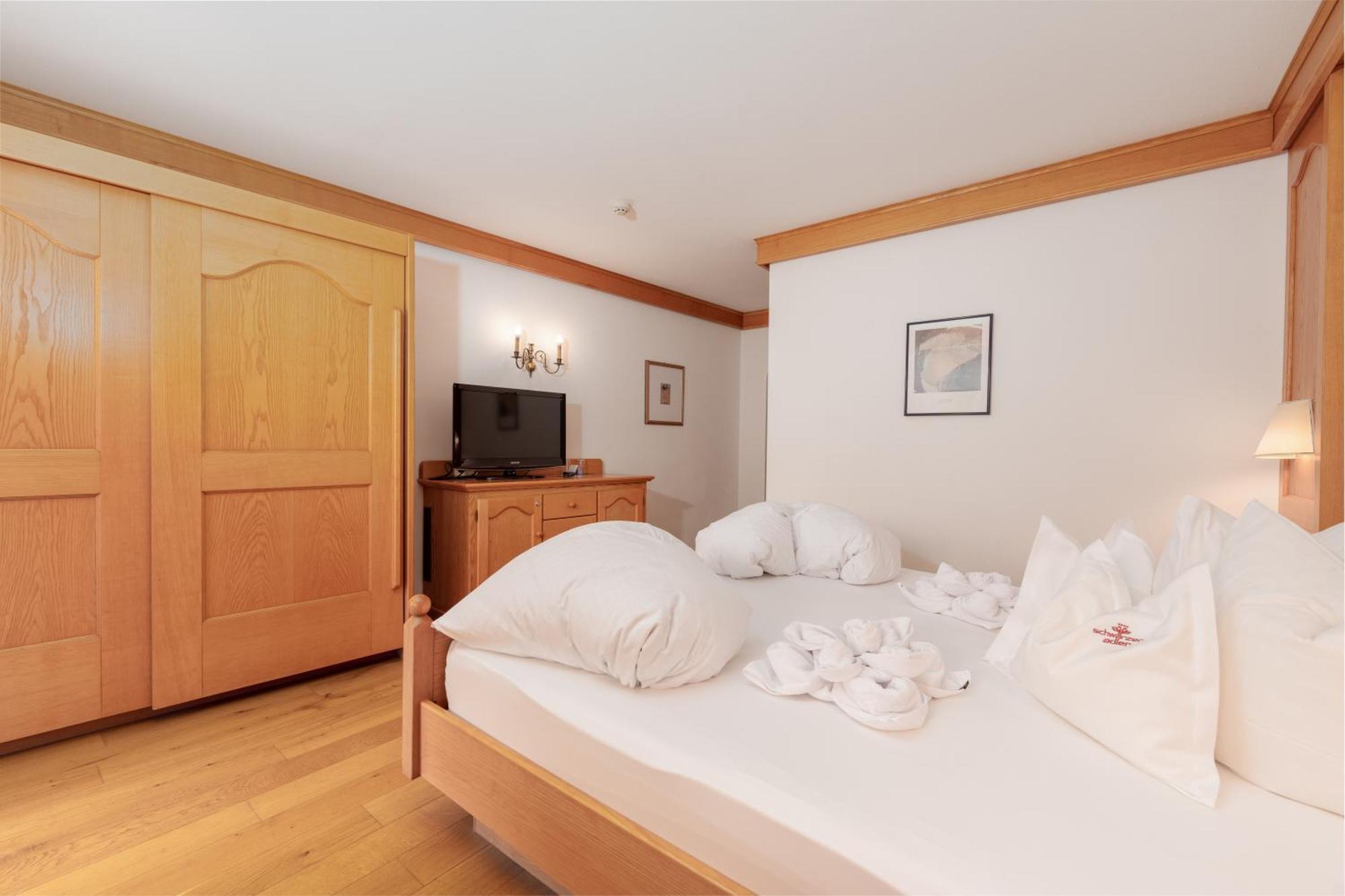Large Double Room
