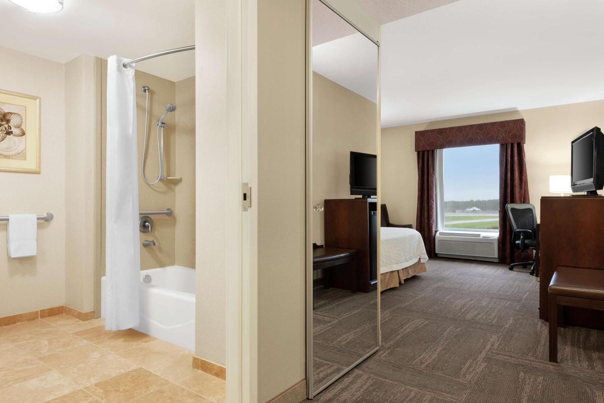 King Room - Mobility Access/Non-Smoking